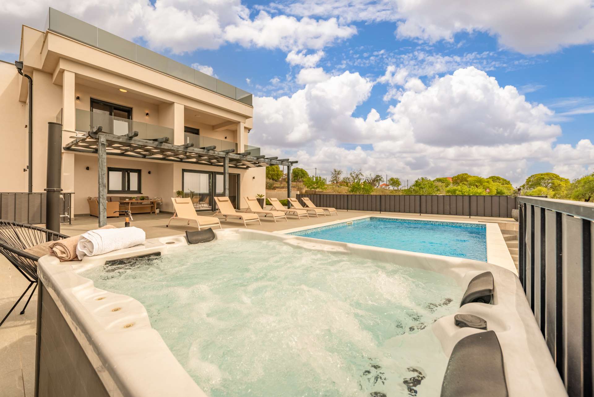 Villa Katarina with pool and jacuzzi