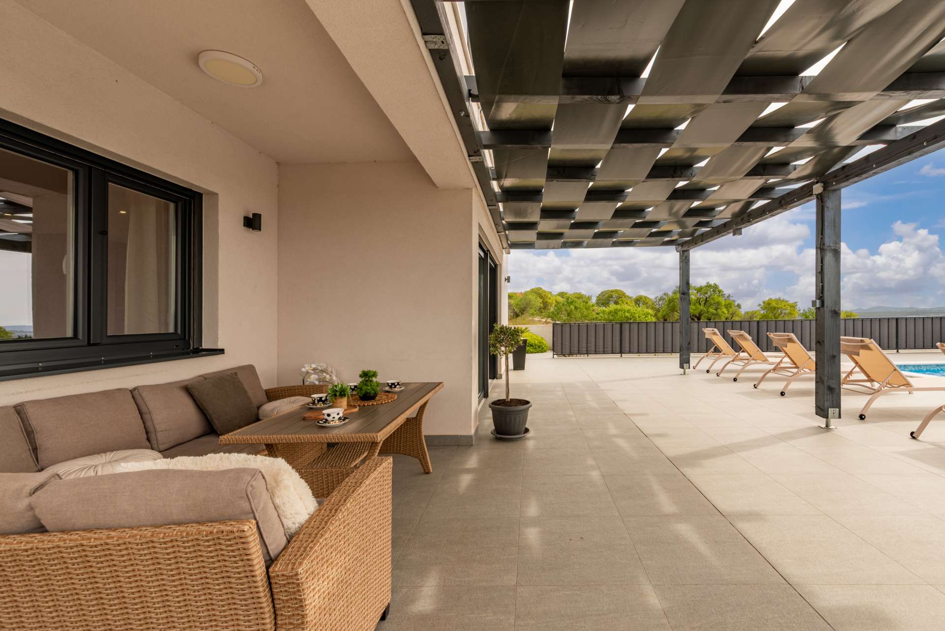Villa Katarina with pool and jacuzzi