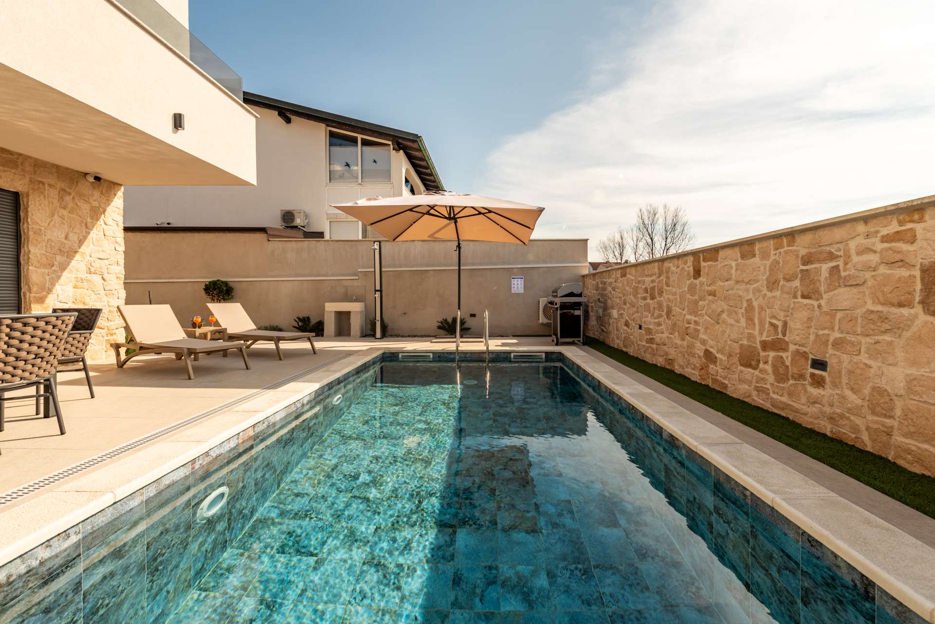 Seaview Villa Sal with pool, jacuzzi and sauna