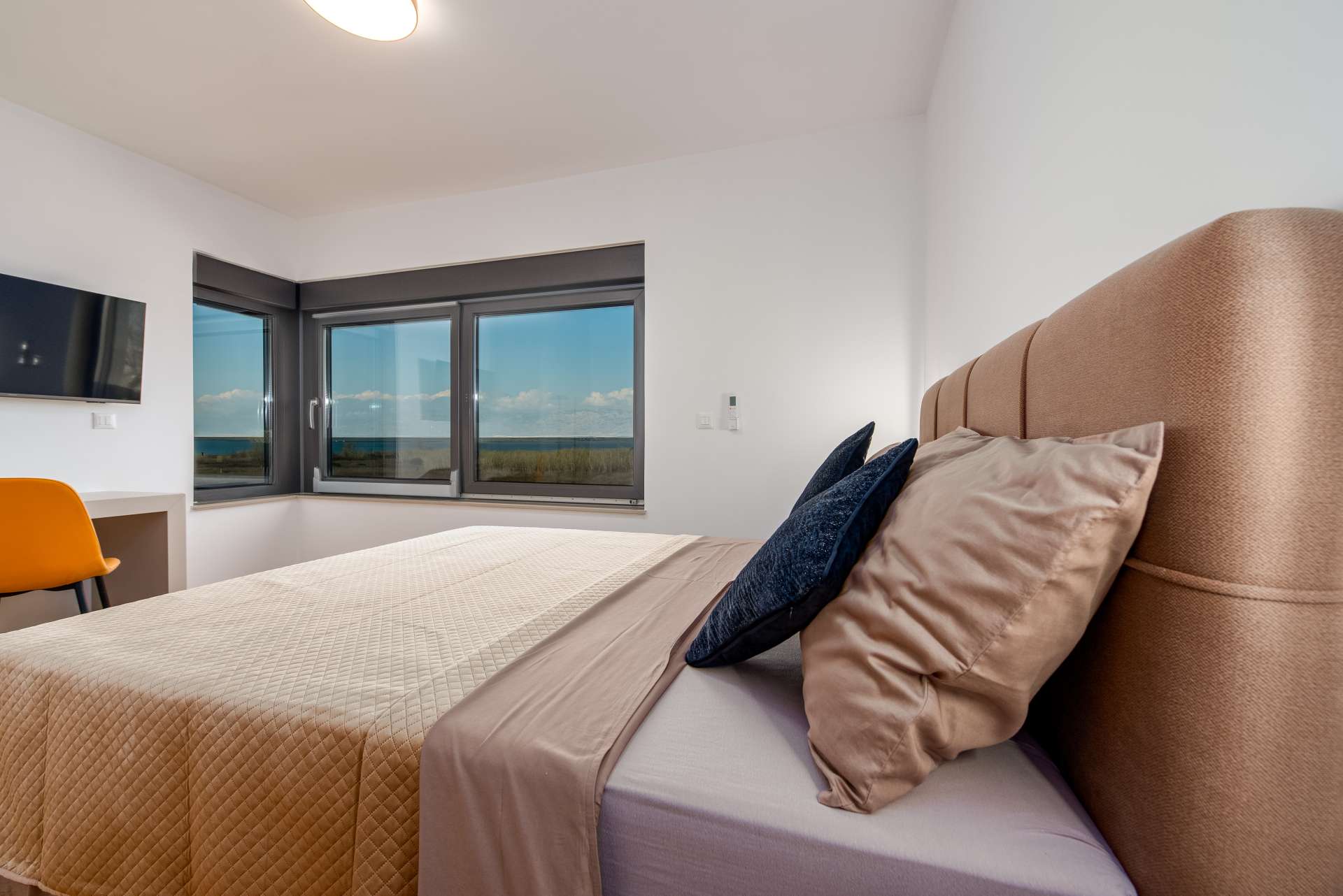 Seaview Villa Sal with pool, jacuzzi and sauna