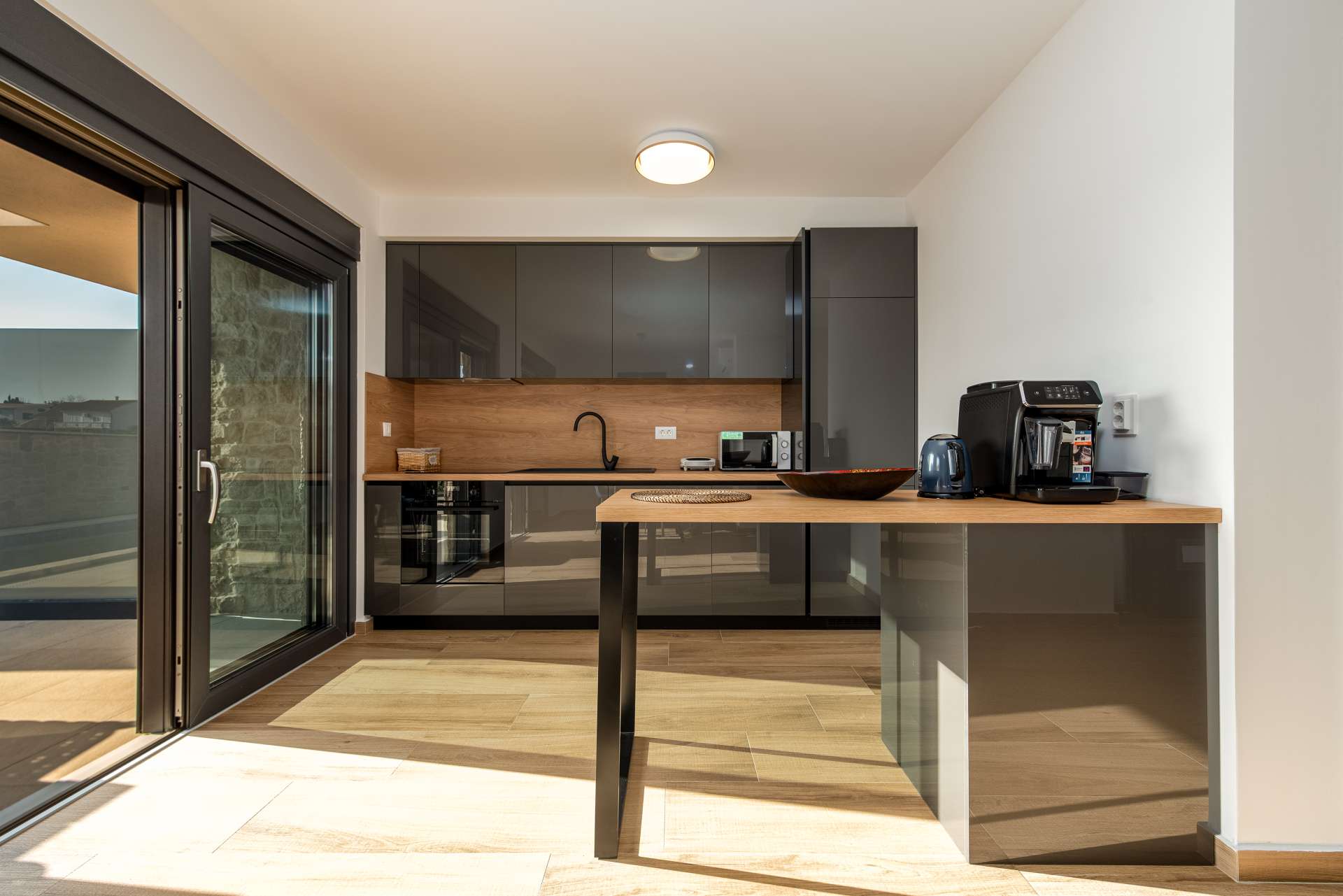 Seaview Villa Sal with pool, jacuzzi and sauna