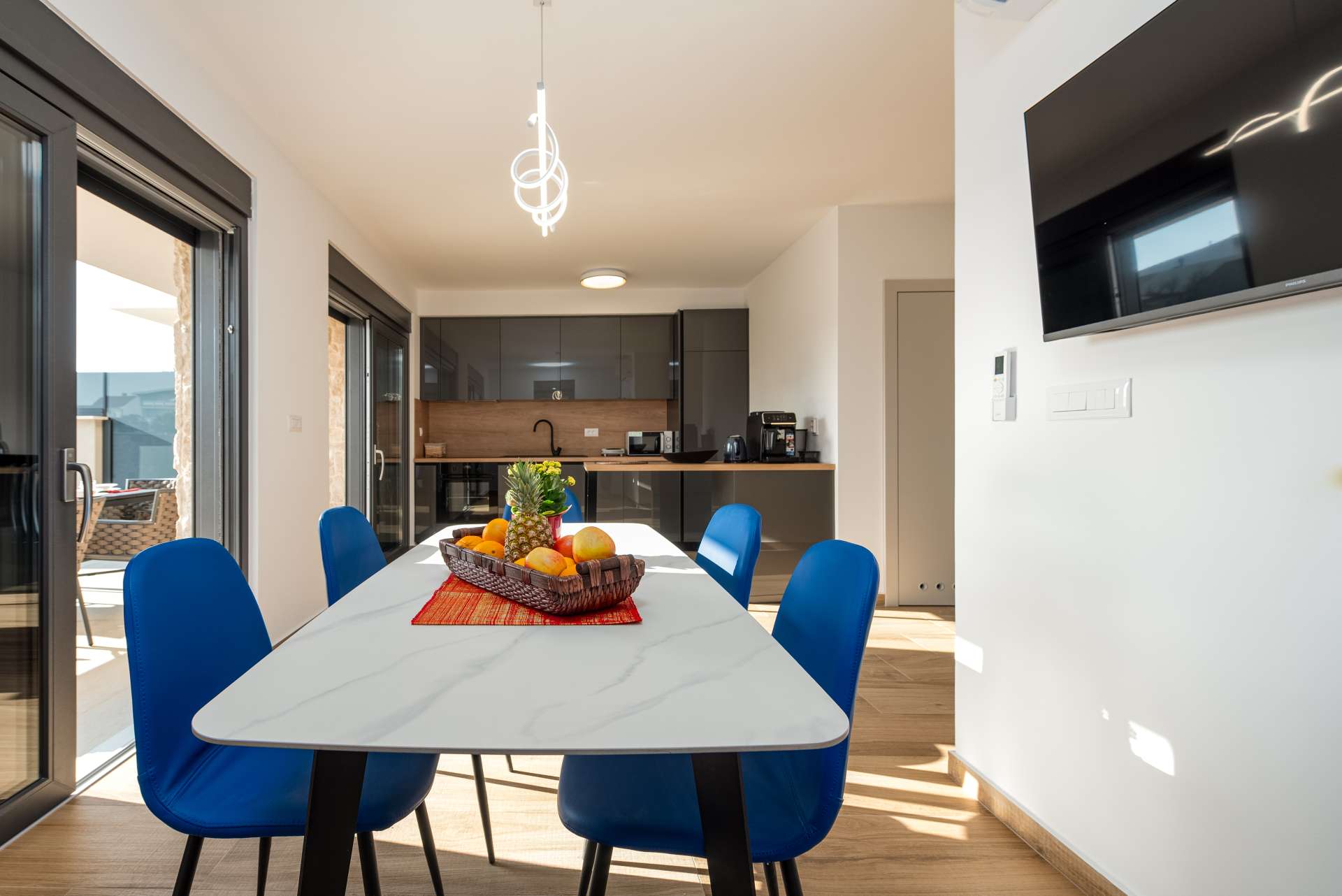 Seaview Villa Sal with pool, jacuzzi and sauna