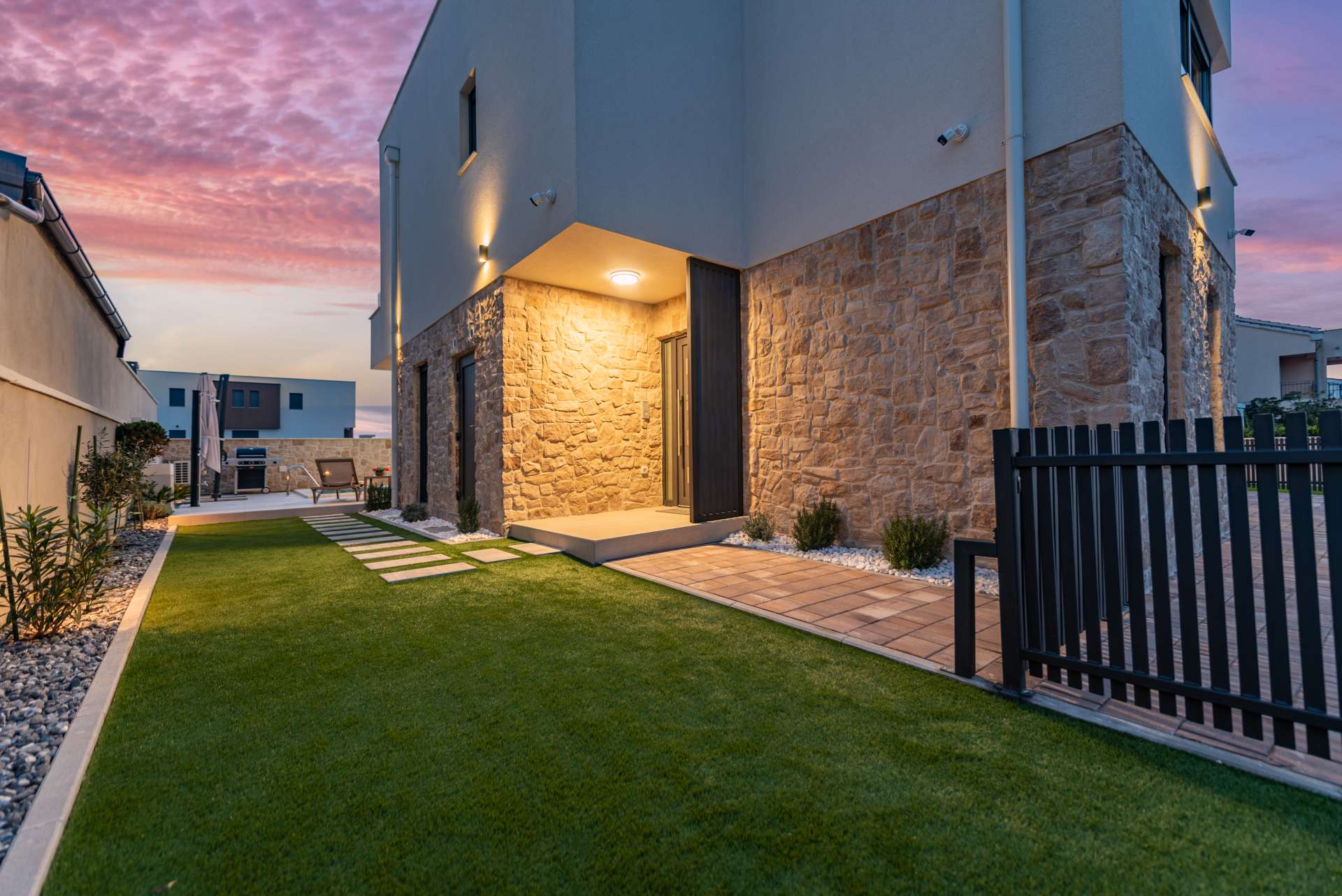 Seaview Villa Sal with pool, jacuzzi and sauna