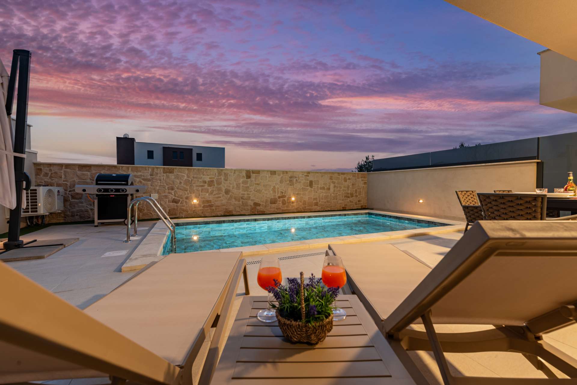 Seaview Villa Sal with pool, jacuzzi and sauna