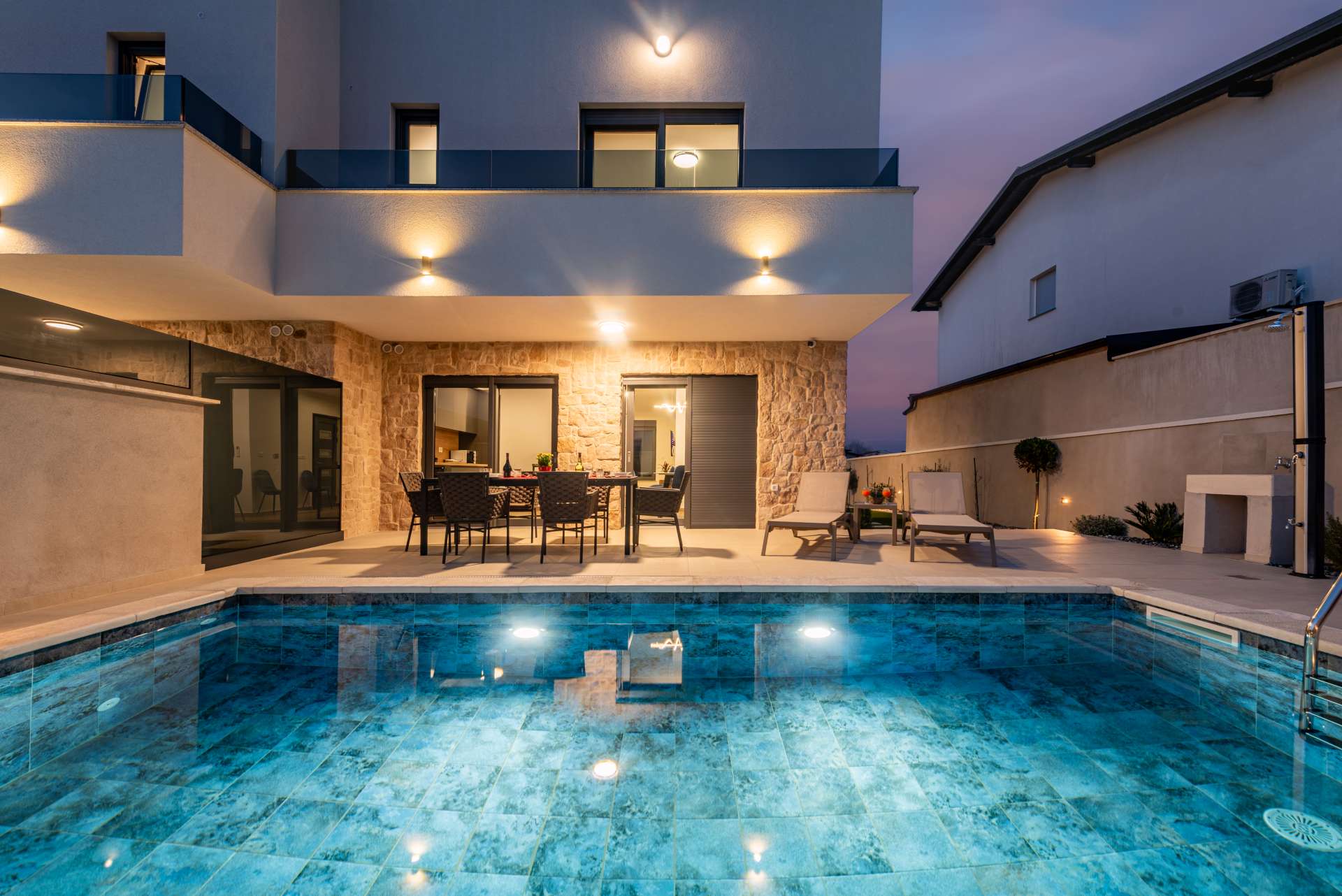 Seaview Villa Sal with pool, jacuzzi and sauna