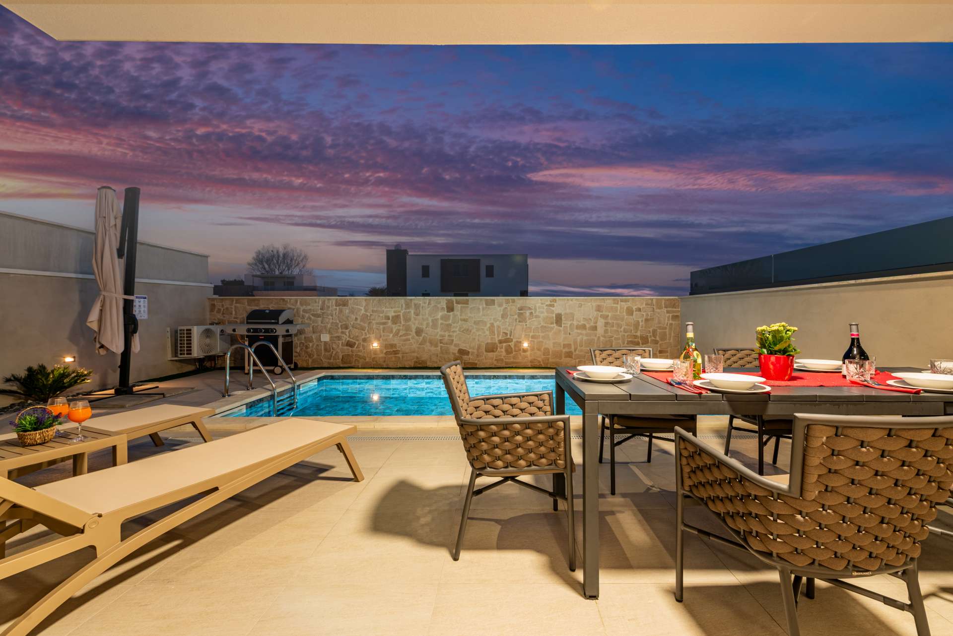Seaview Villa Sal with pool, jacuzzi and sauna
