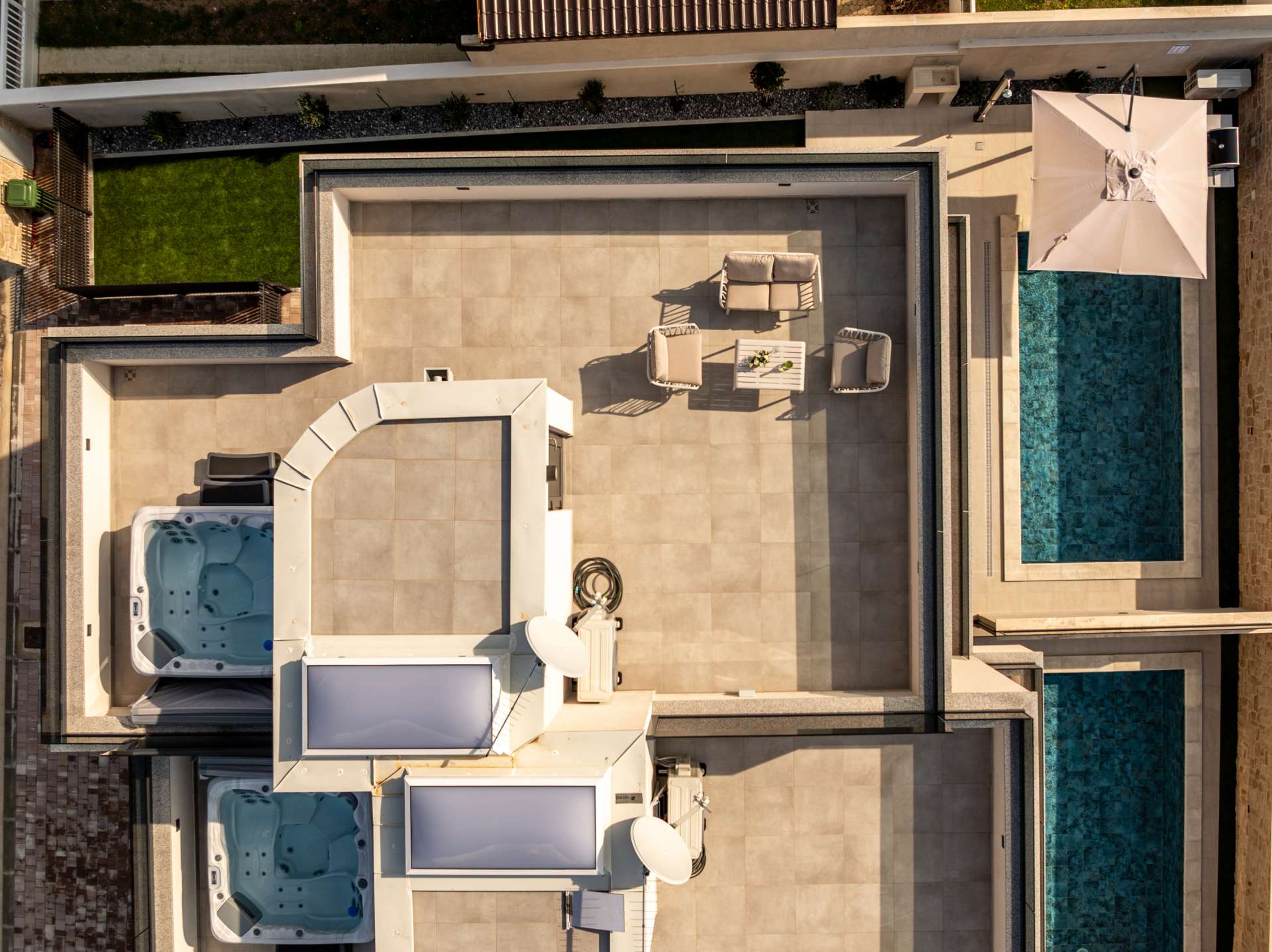 Seaview Villa Sal with pool, jacuzzi and sauna