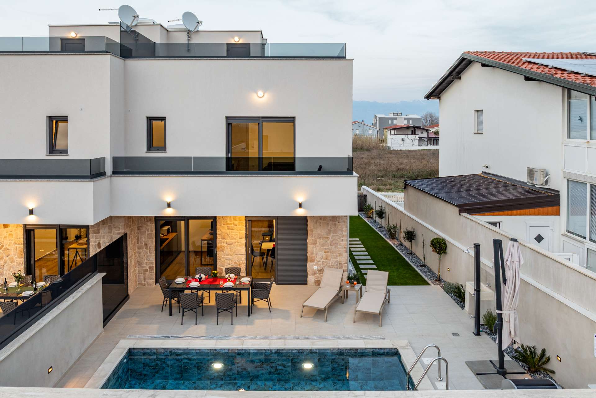 Seaview Villa Sal with pool, jacuzzi and sauna
