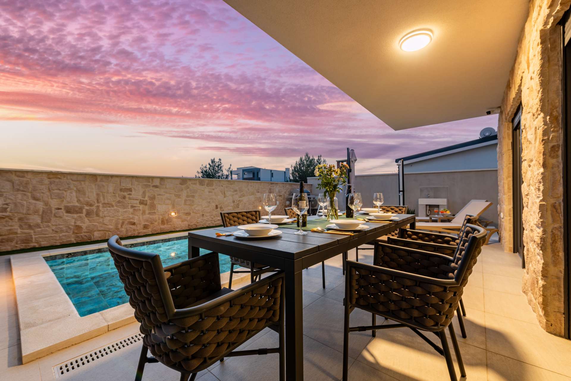 Seaview villa Mar with pool, jacuzzi and sauna