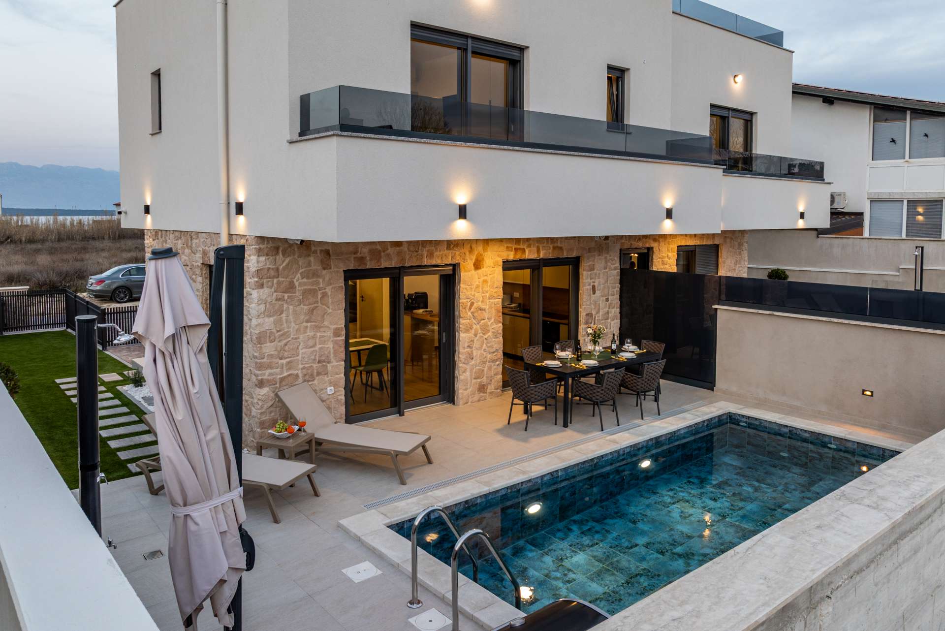 Seaview villa Mar with pool, jacuzzi and sauna