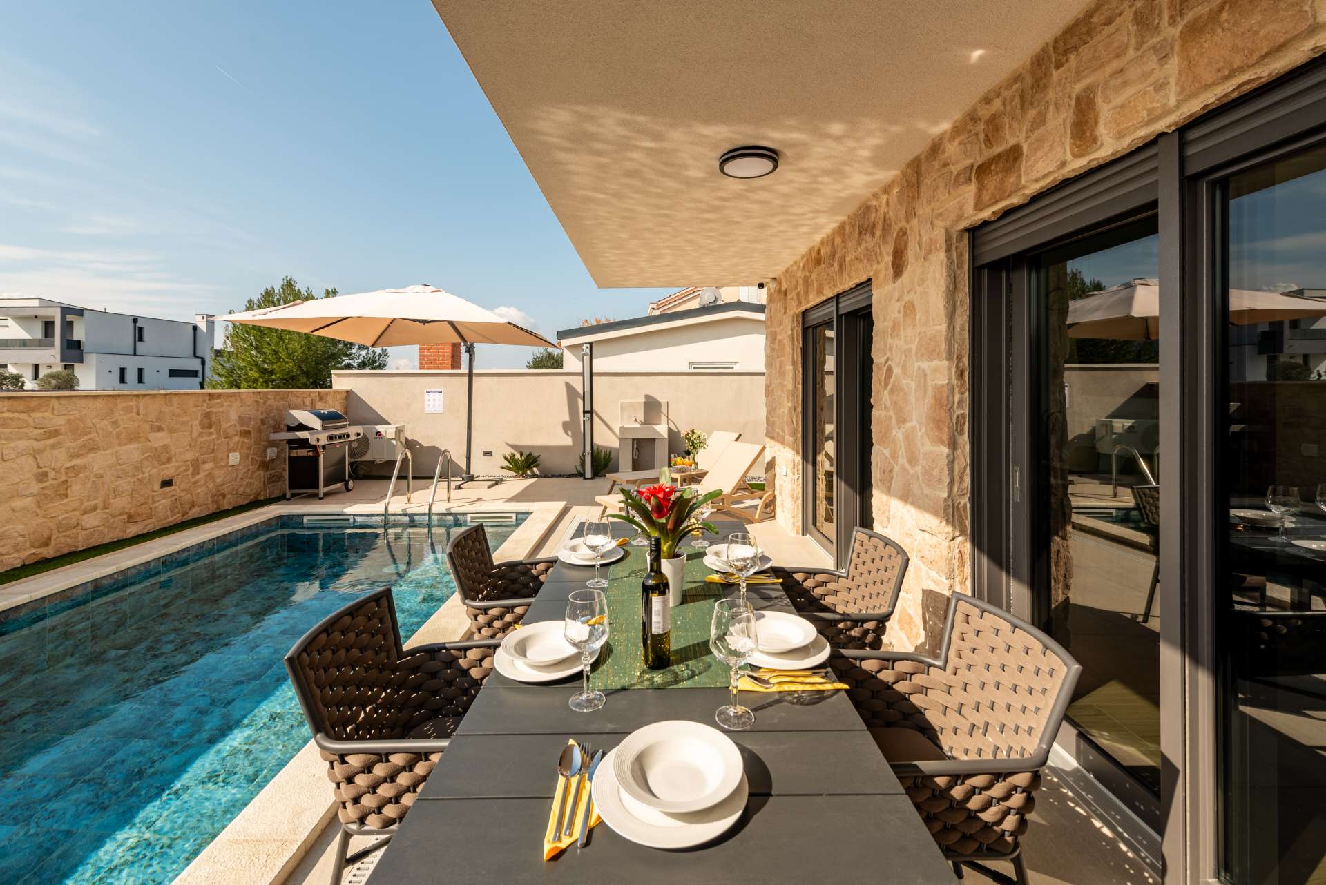 Seaview villa Mar with pool, jacuzzi and sauna
