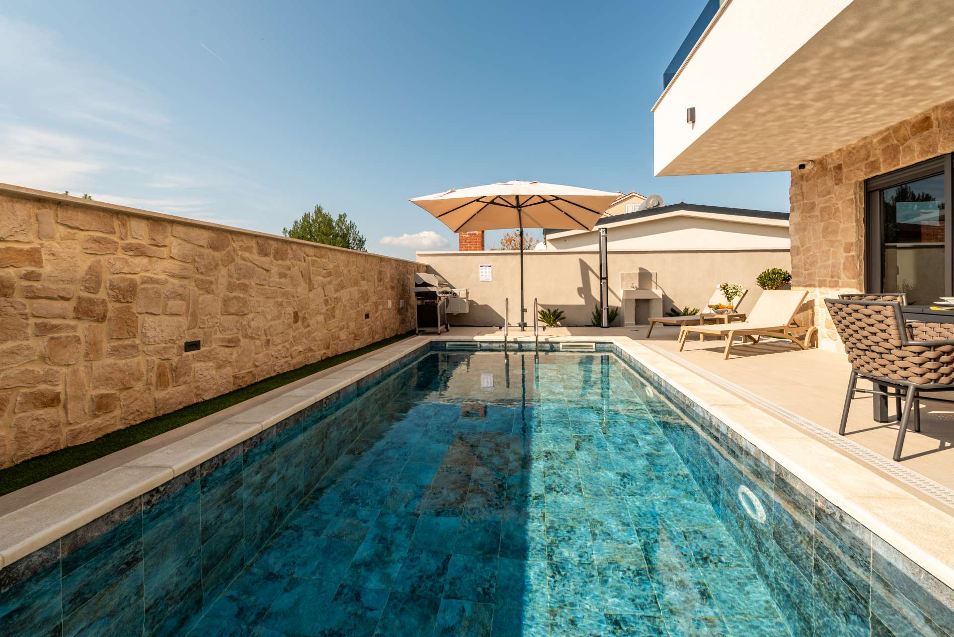 Seaview villa Mar with pool, jacuzzi and sauna