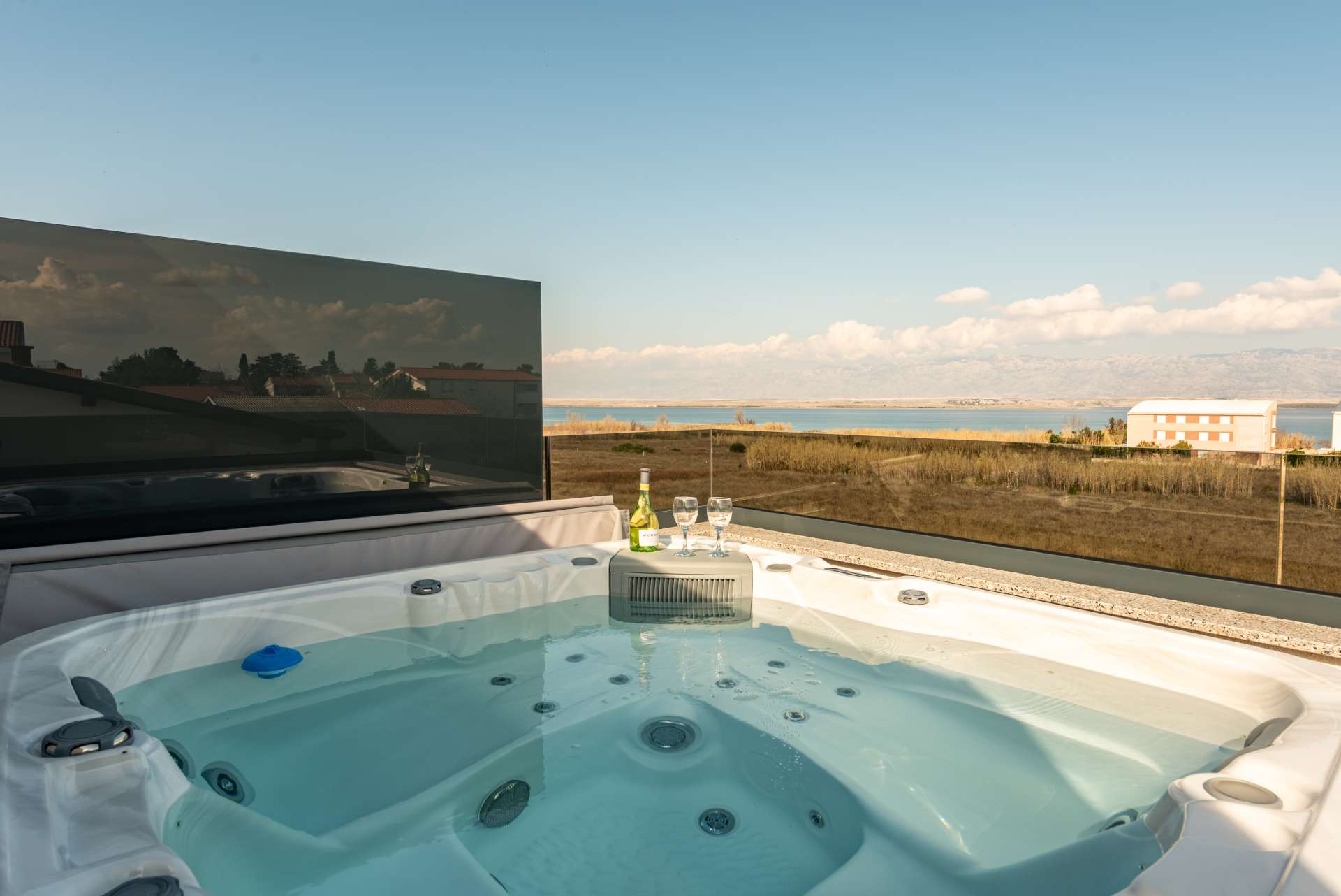 Seaview villa Mar with pool, jacuzzi and sauna