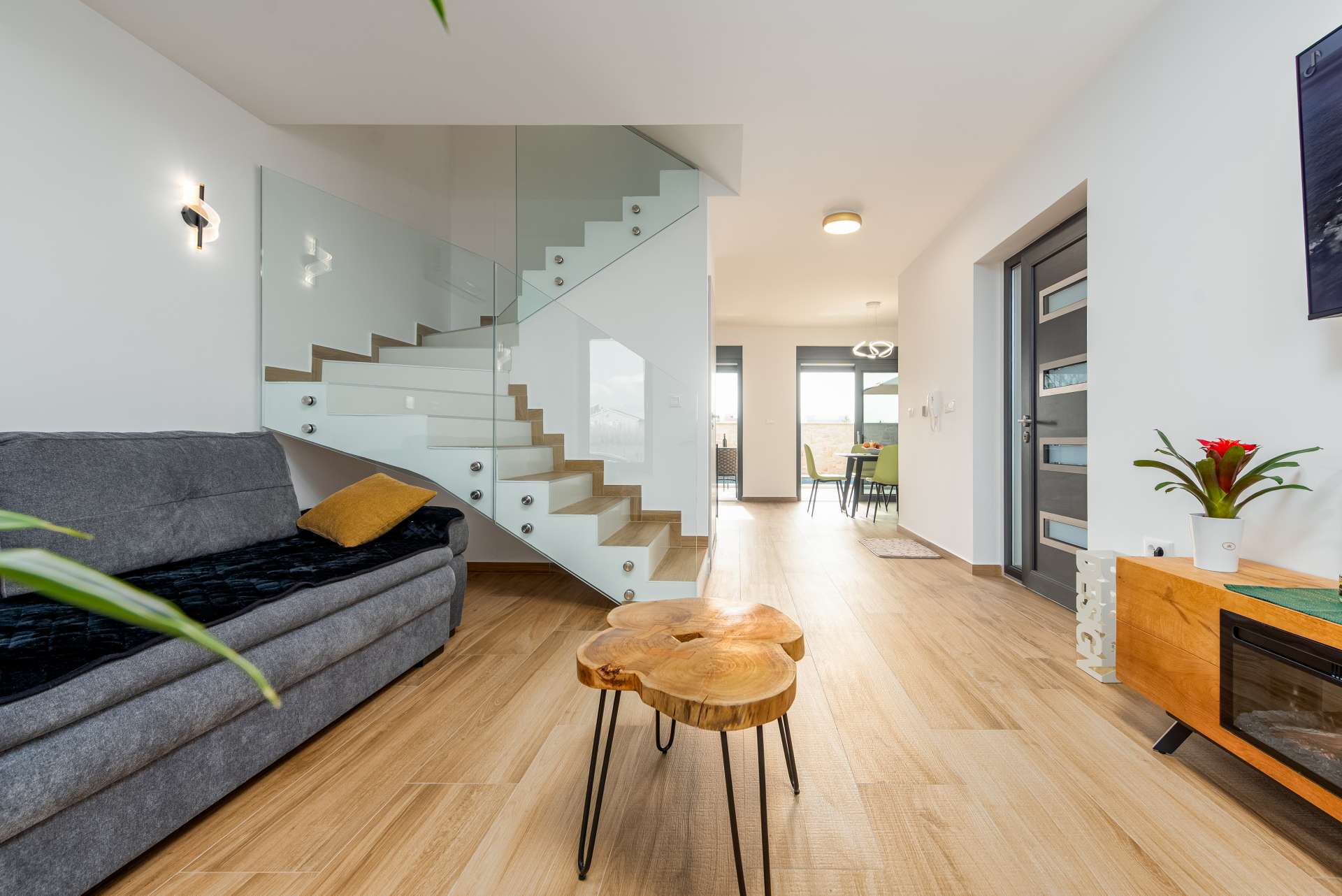 Seaview villa Mar with pool, jacuzzi and sauna
