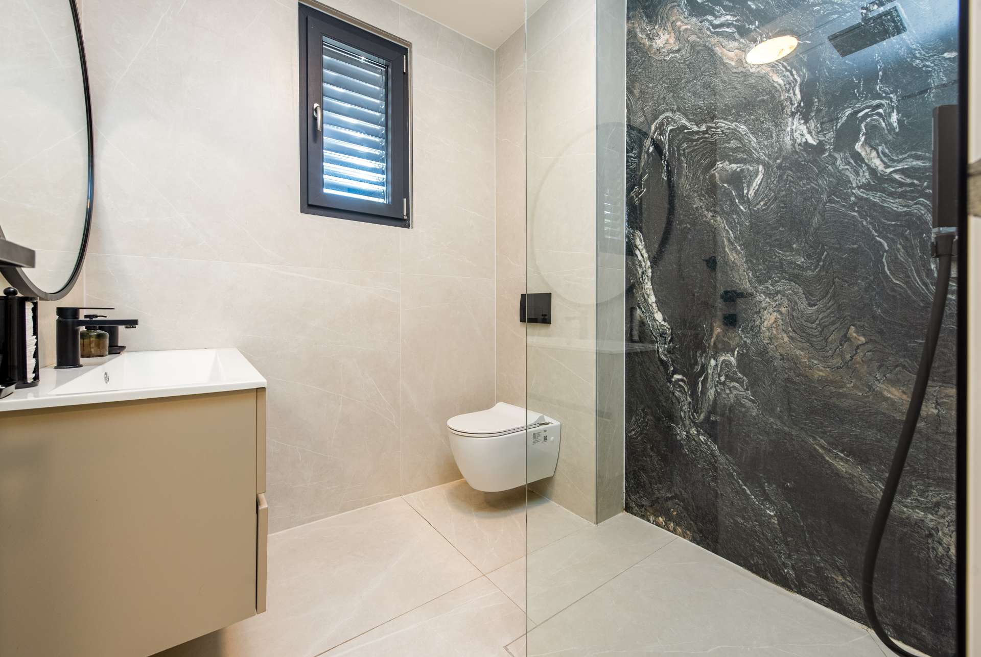 Luxury Apartment Infinity Blue A1 (2+2)
