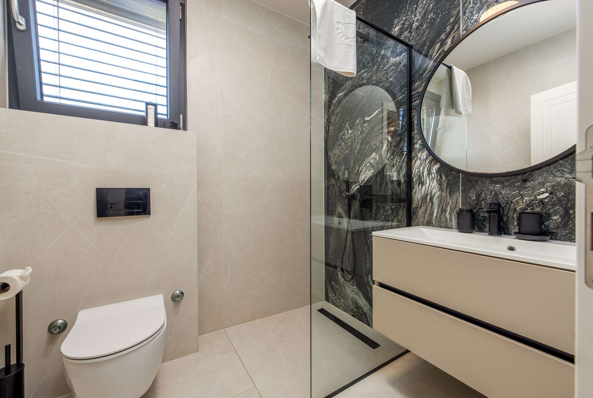 Luxury Apartment Infinity Blue A4 Penthouse (6+1)