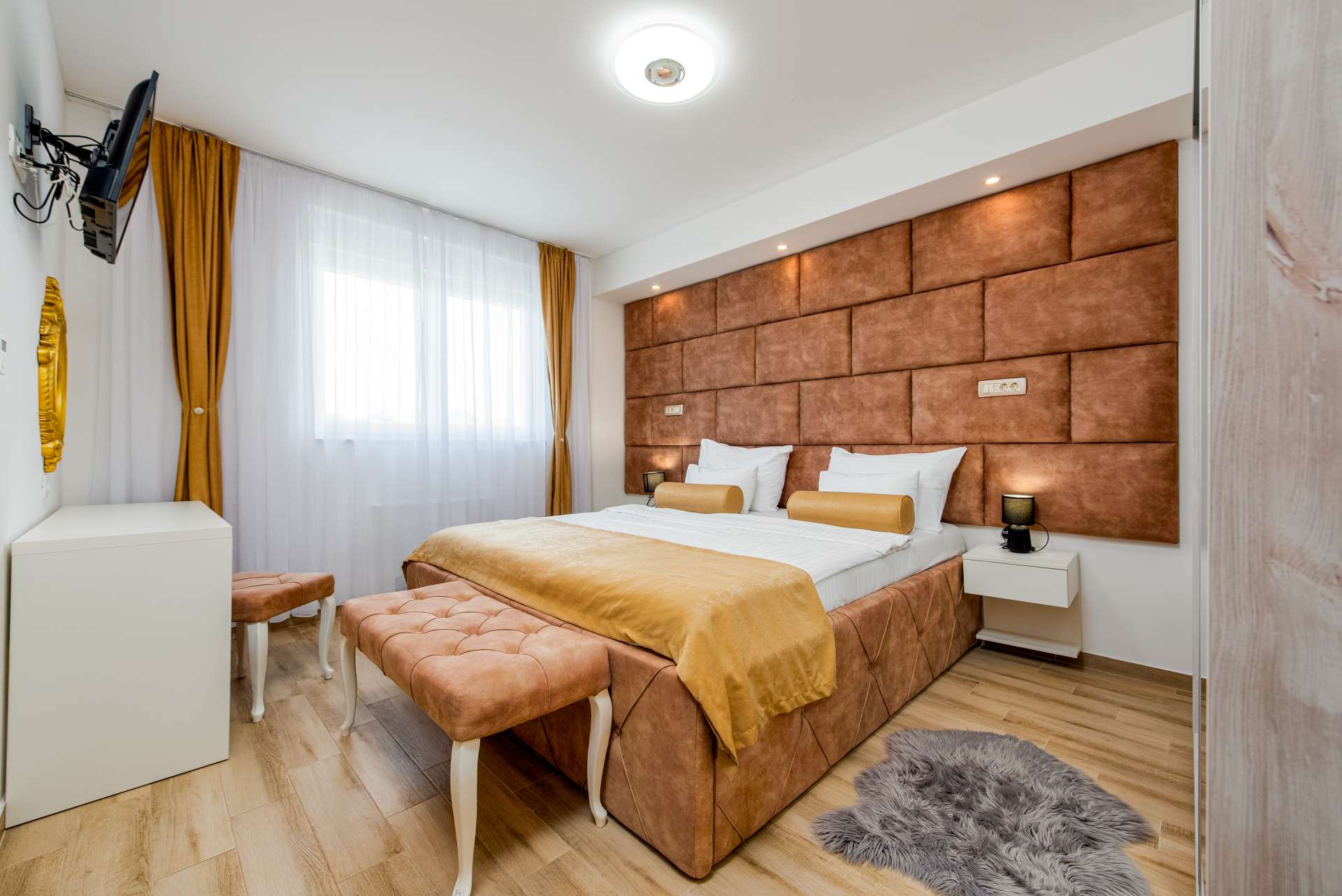 4* Villa Amfora for 12 guests