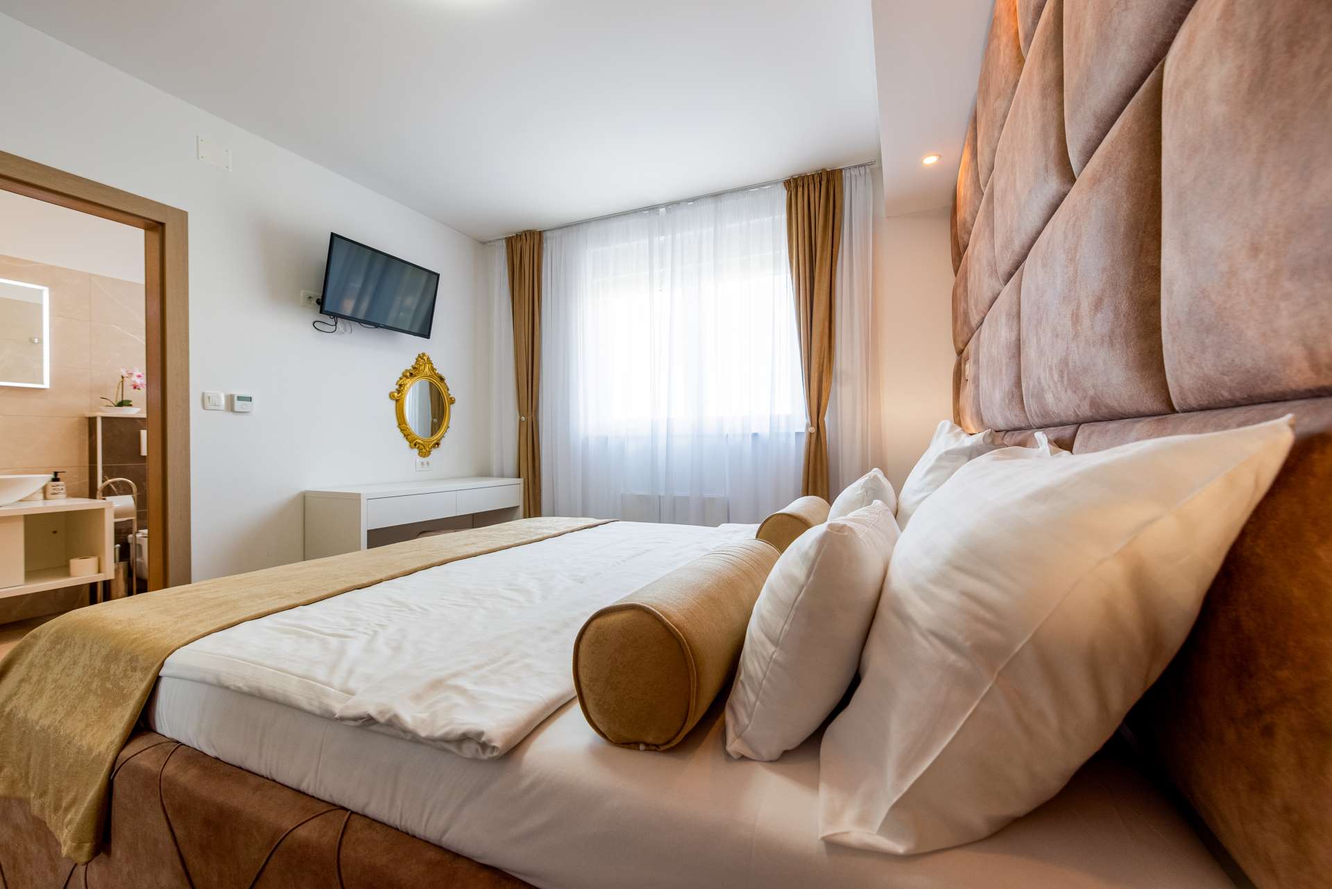 4* Villa Amfora for 12 guests