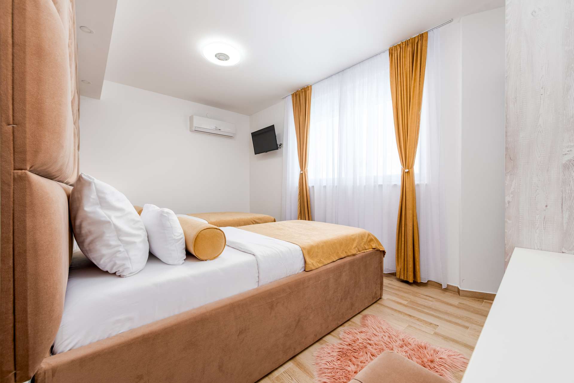 4* Villa Amfora for 12 guests