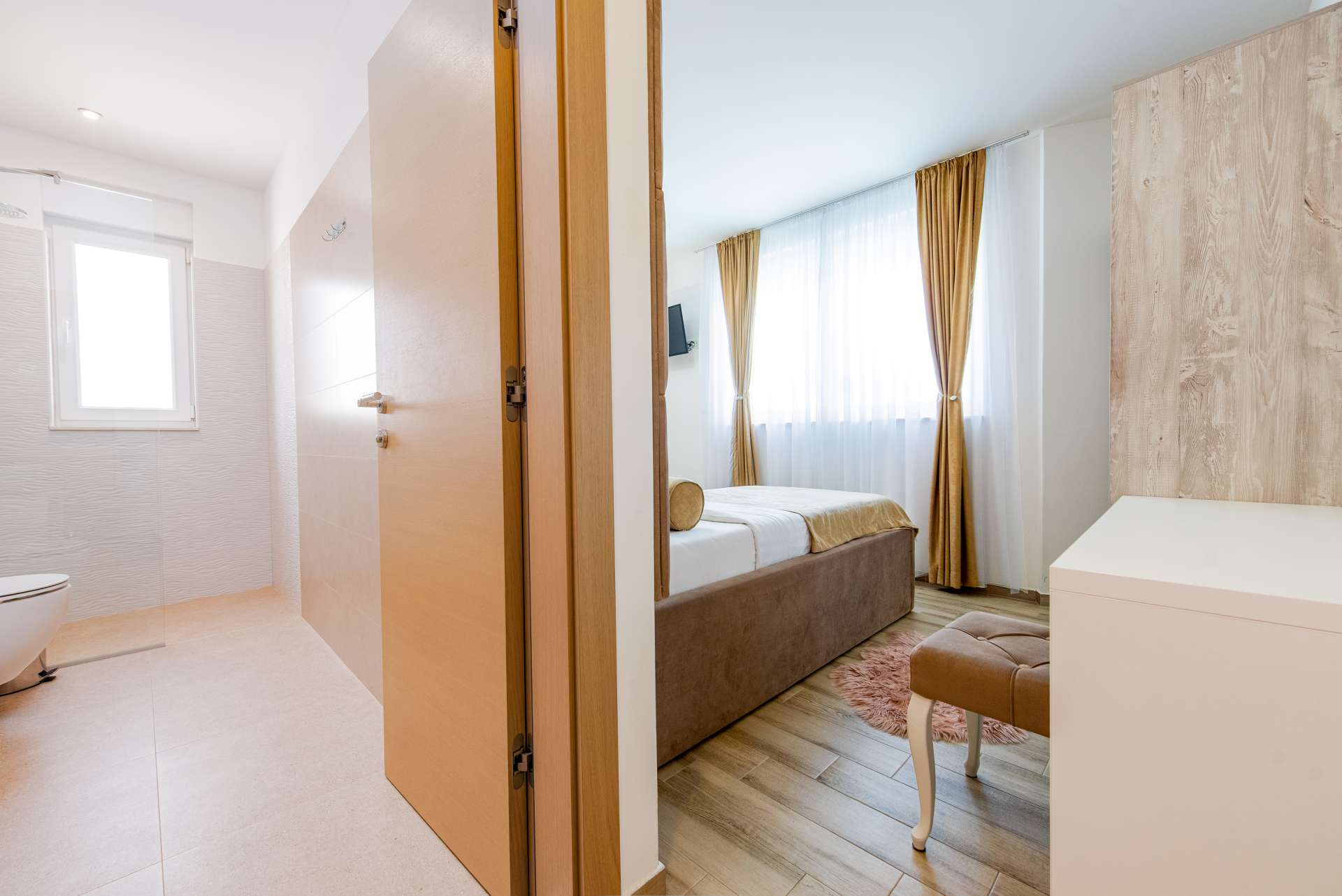 4* Villa Amfora for 12 guests
