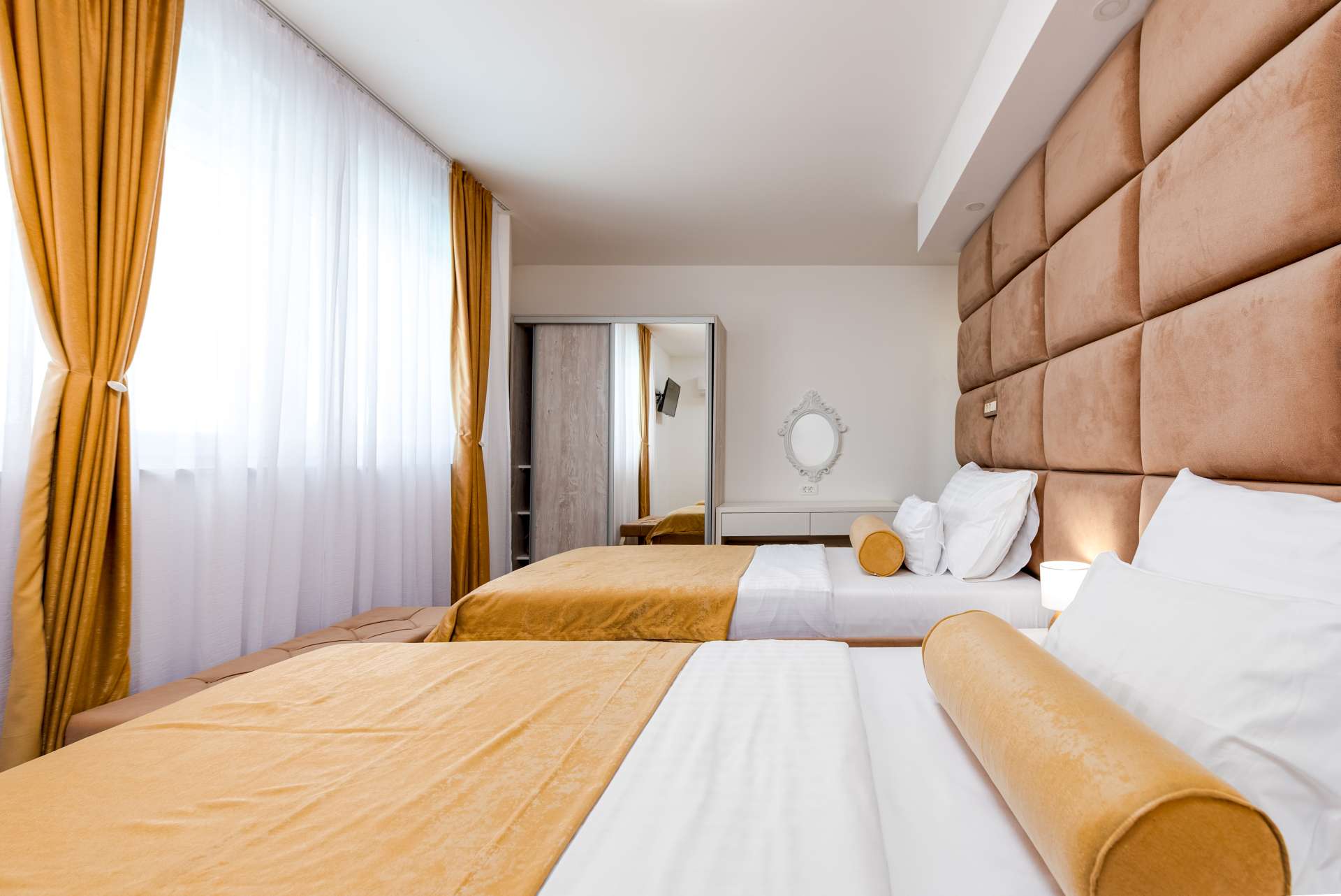 4* Villa Amfora for 12 guests