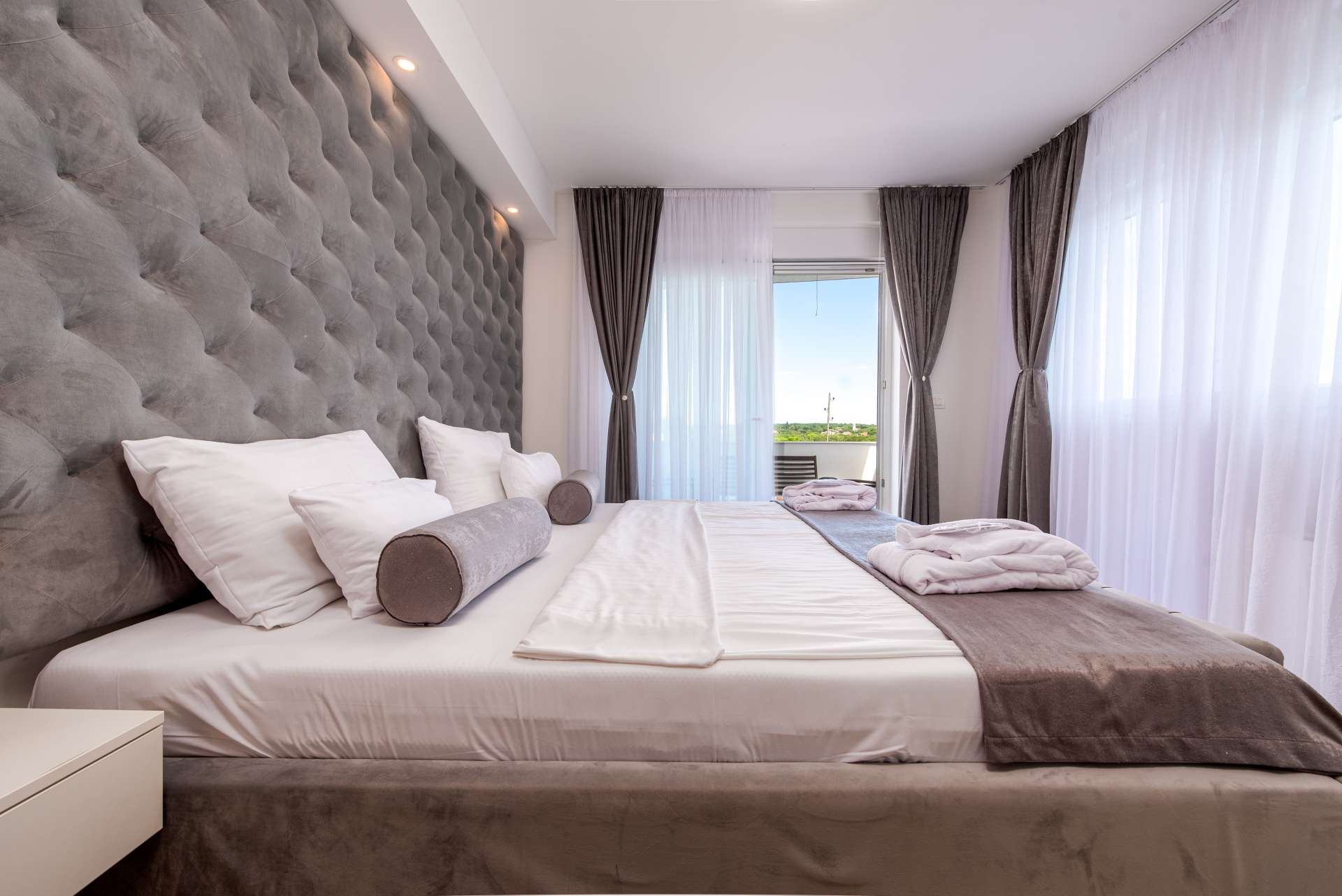 4* Villa Amfora for 12 guests