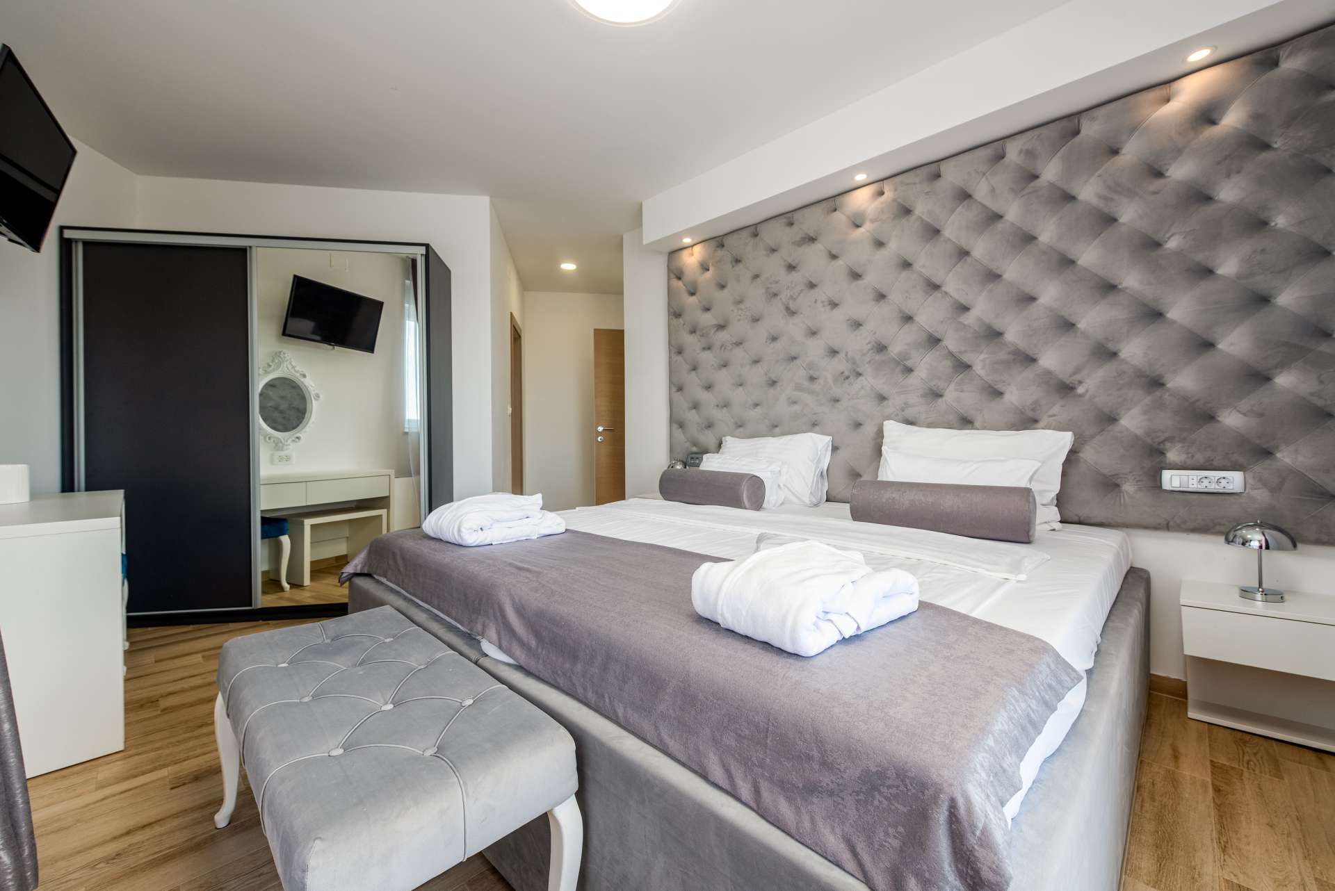 4* Villa Amfora for 12 guests