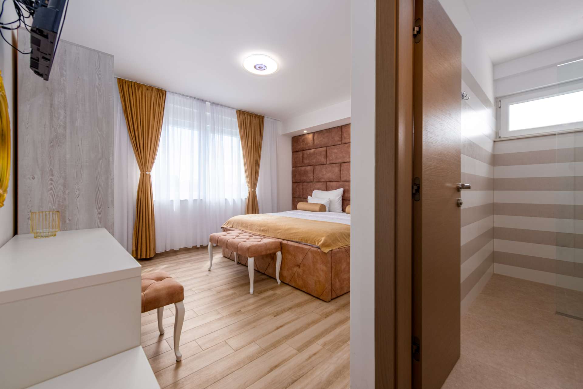 4* Villa Amfora for 12 guests
