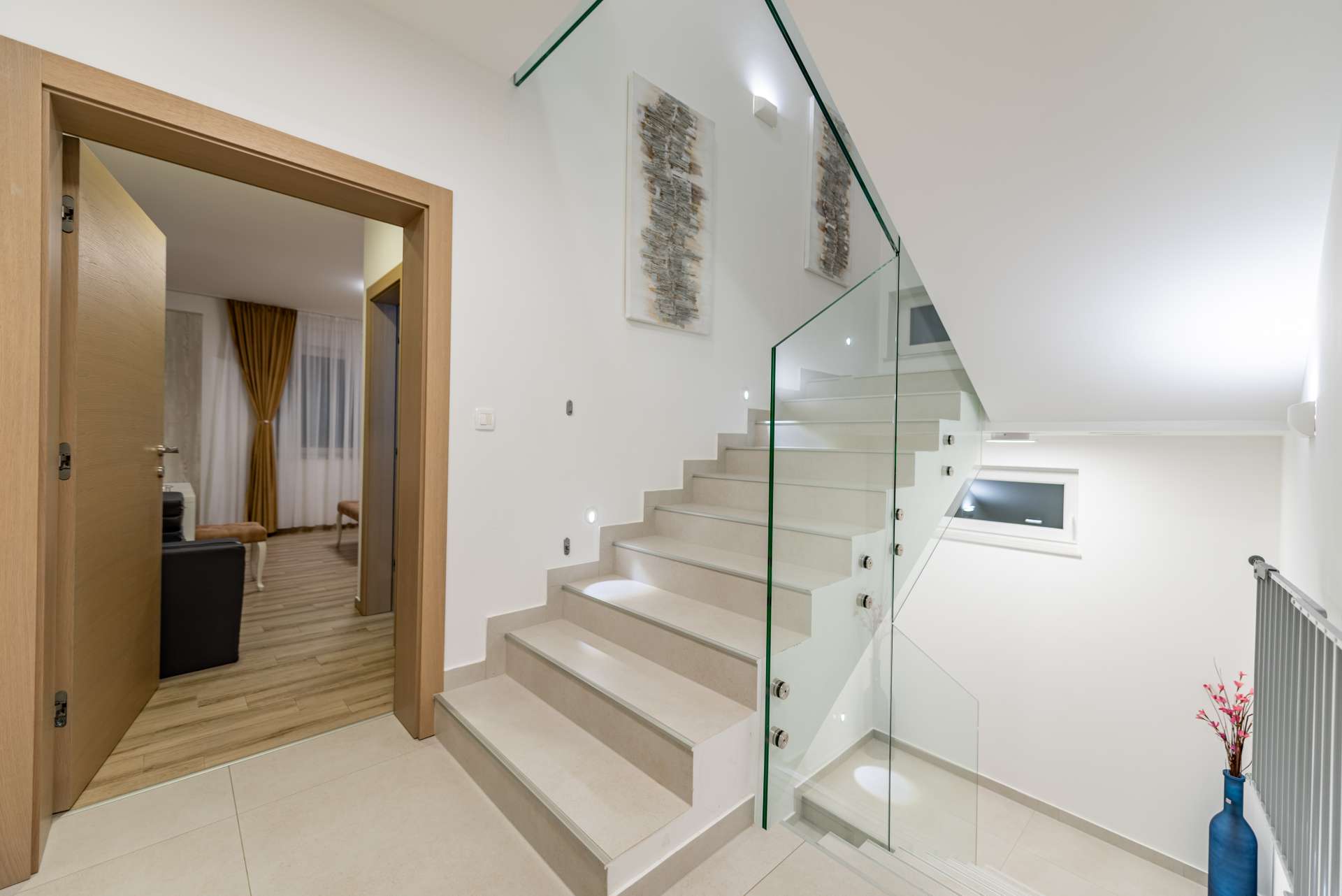 4* Villa Amfora for 12 guests