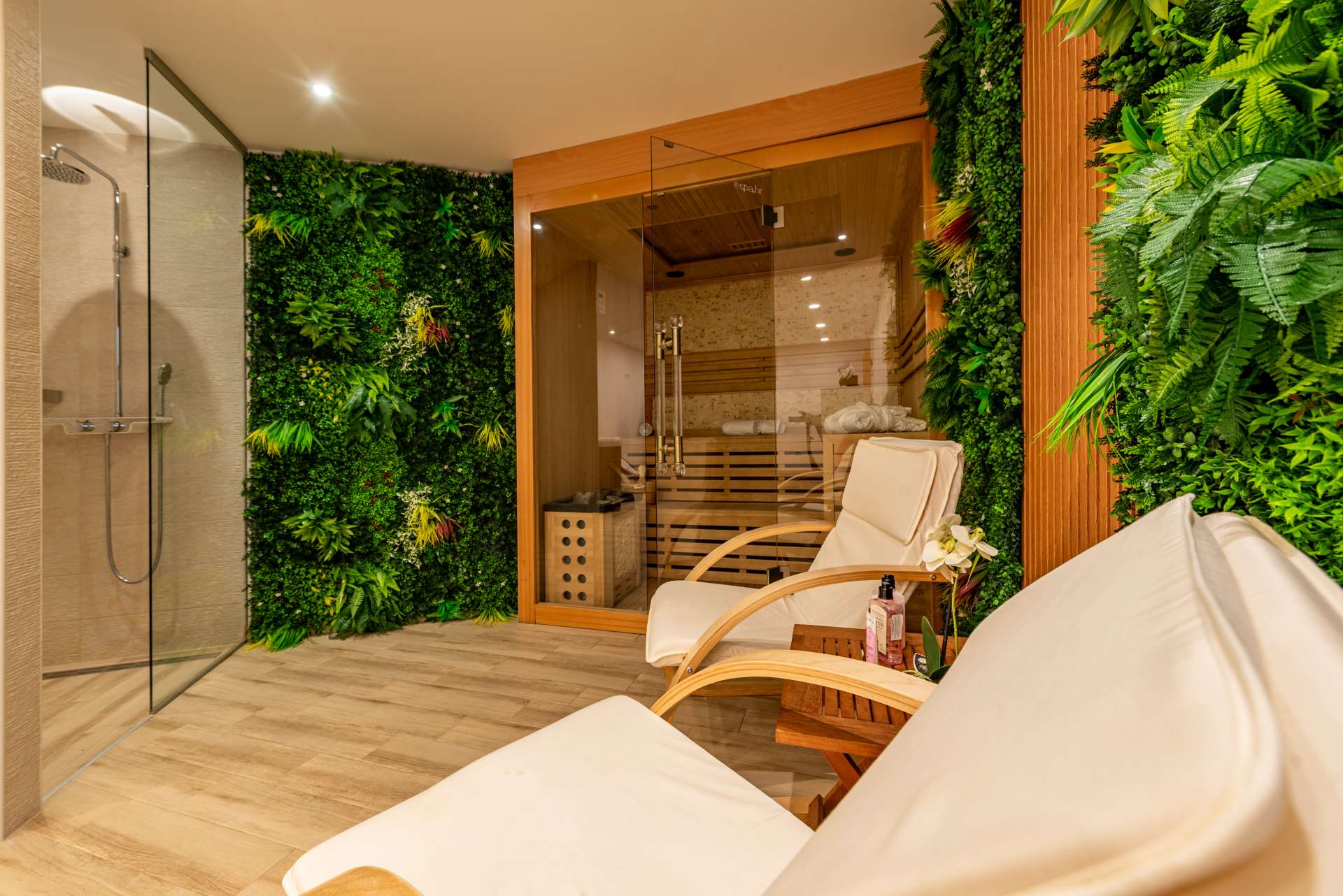 4* Villa Amfora for 12 guests