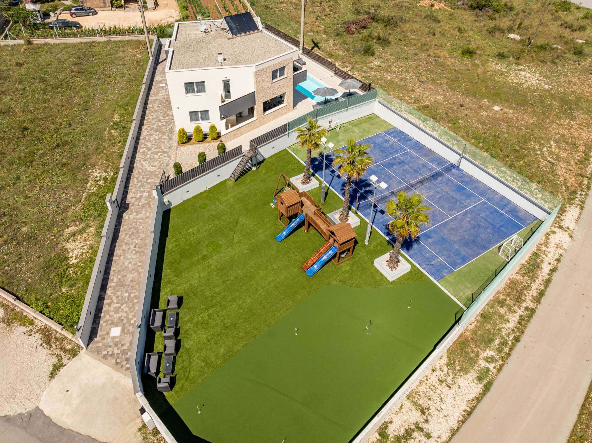 4* Villa Amfora for 12 guests