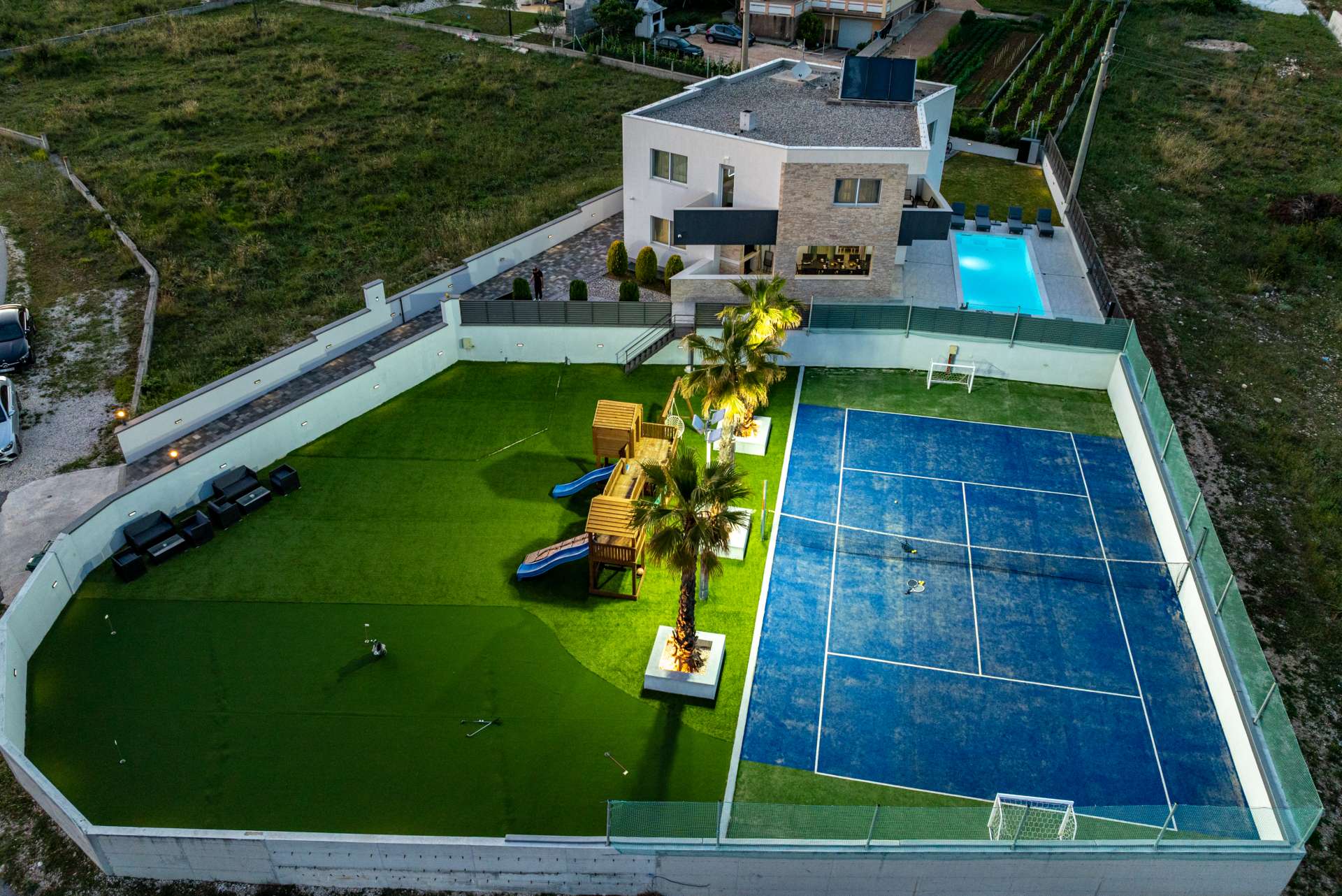 4* Villa Amfora for 12 guests