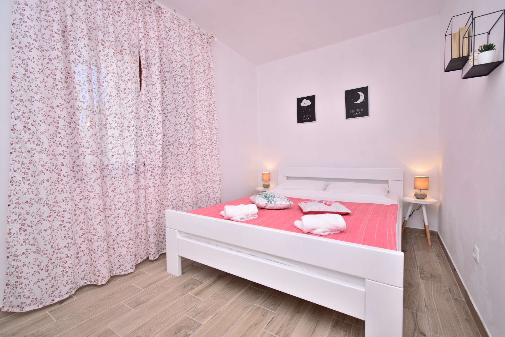 Holiday Home Dinko with pool