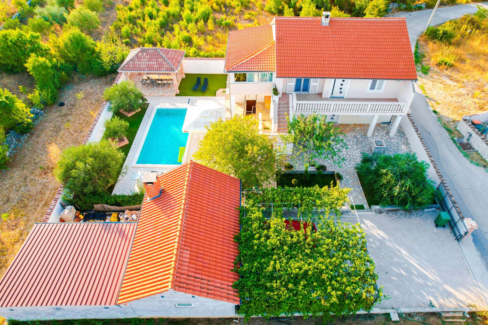 Holiday Home Dinko with pool