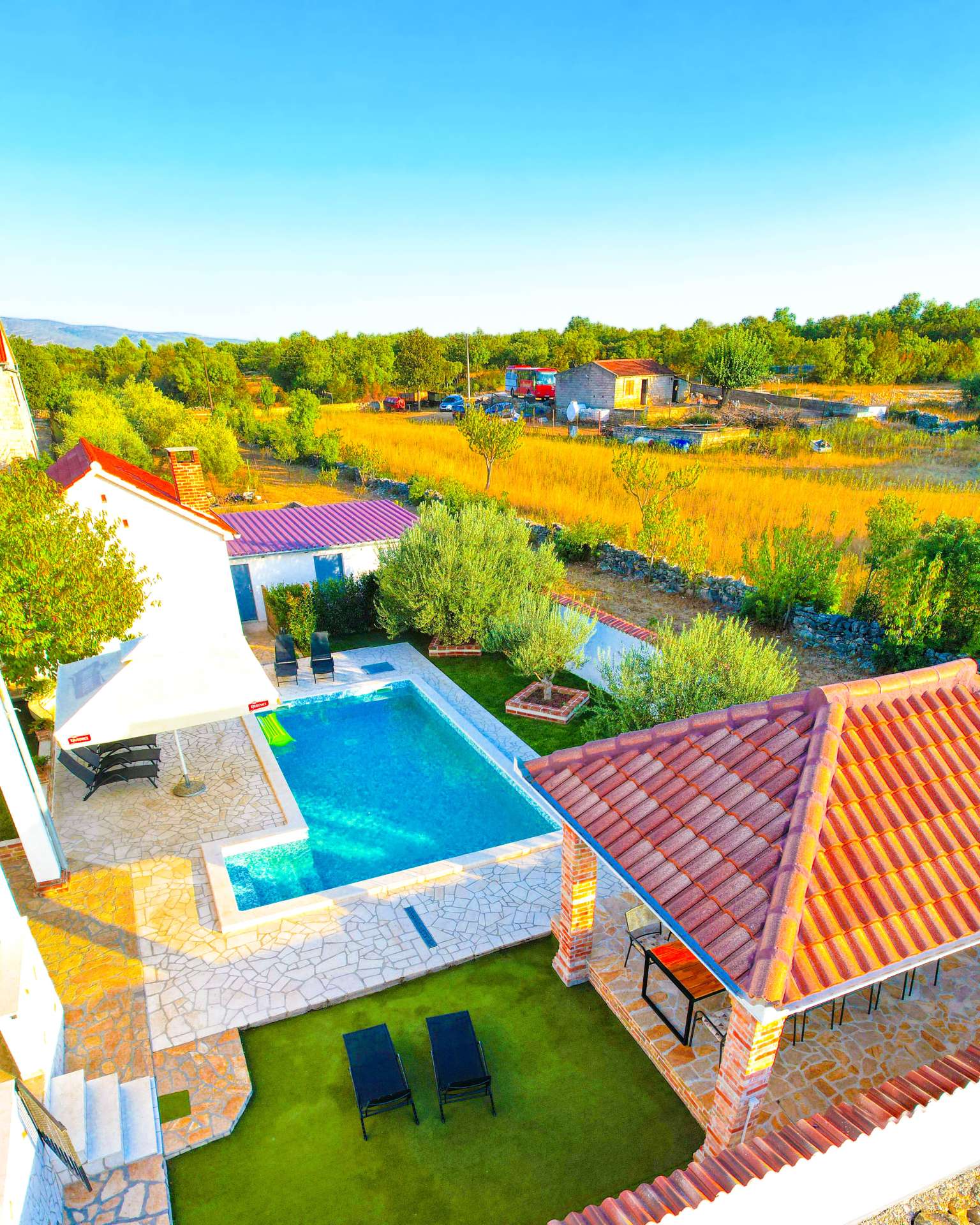Holiday Home Dinko with pool