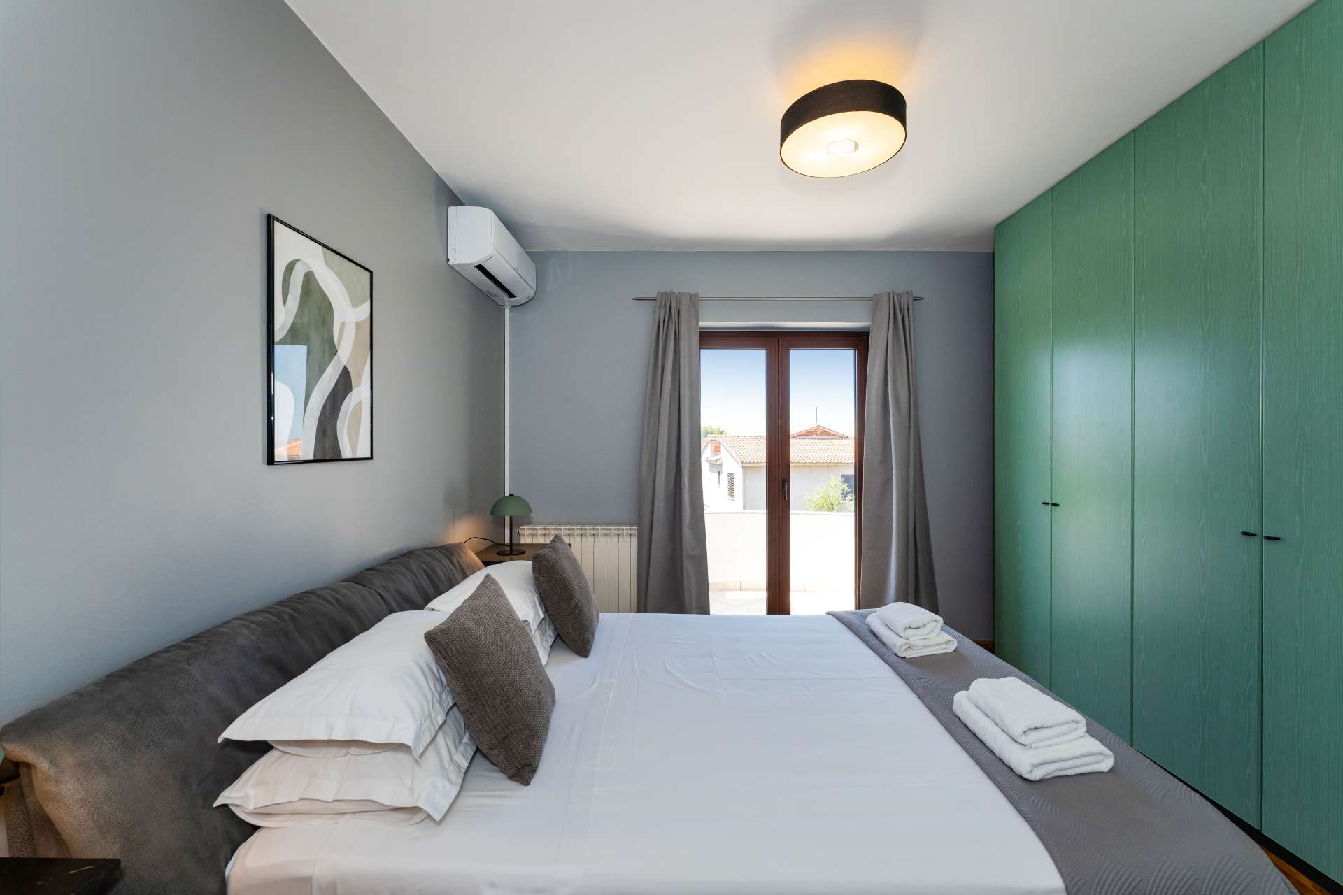 Seaview villa Tia with pool