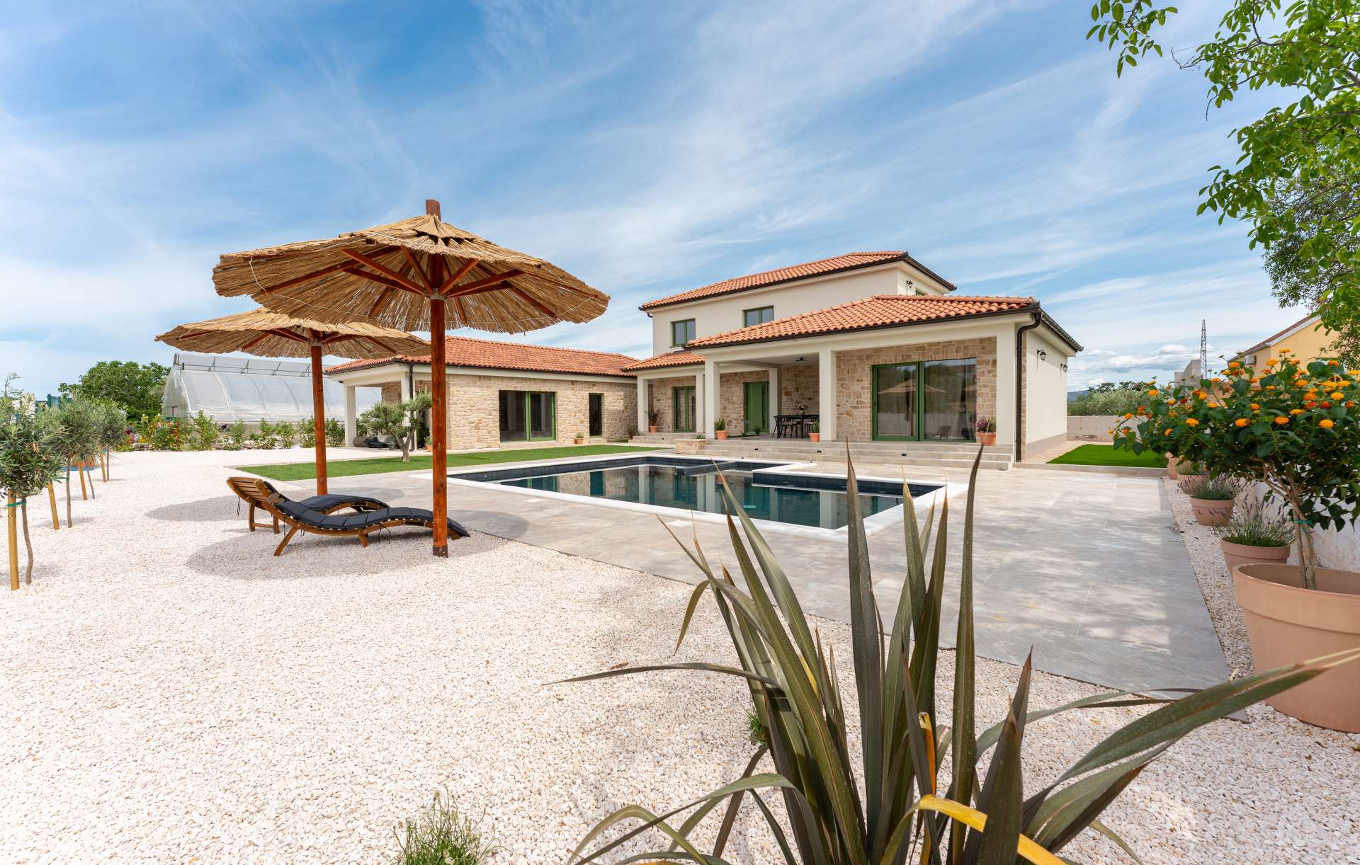 Beautiful Villa Lorna with pool