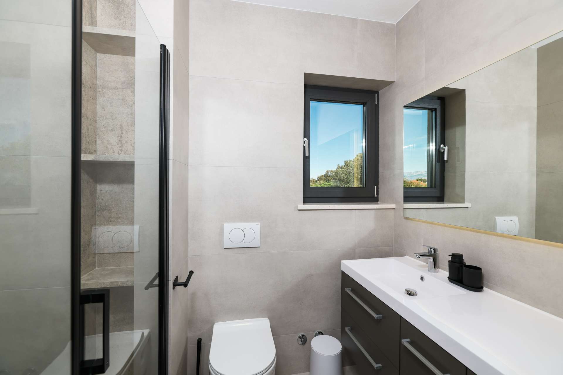 Villa Arboria with heated pool