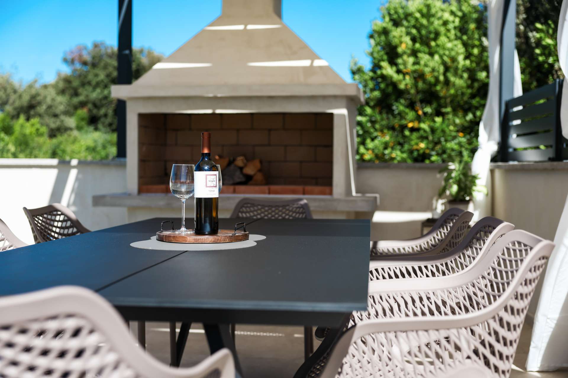 Villa Arboria with heated pool