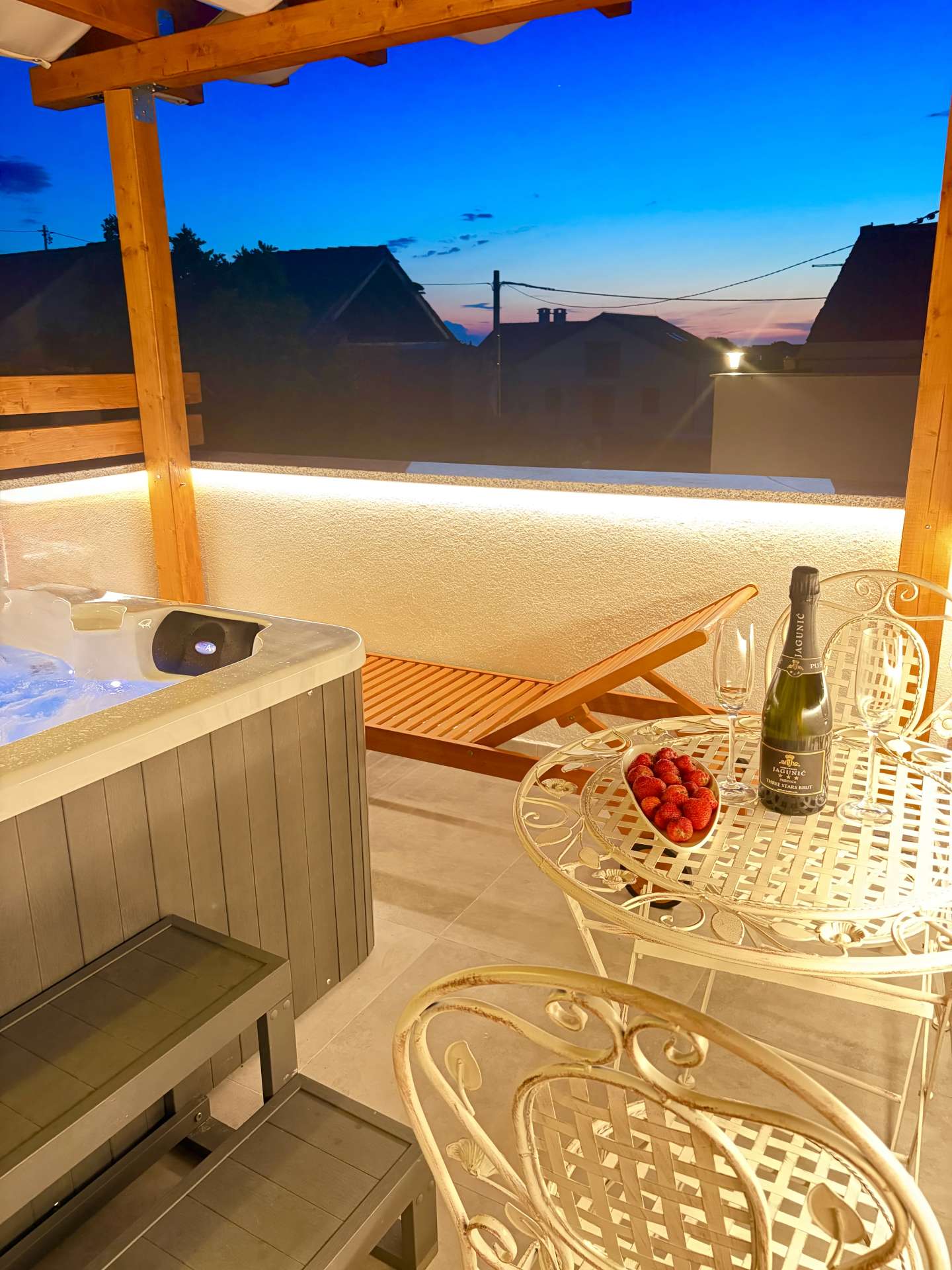Holiday House Blažov Dvor with jacuzzi
