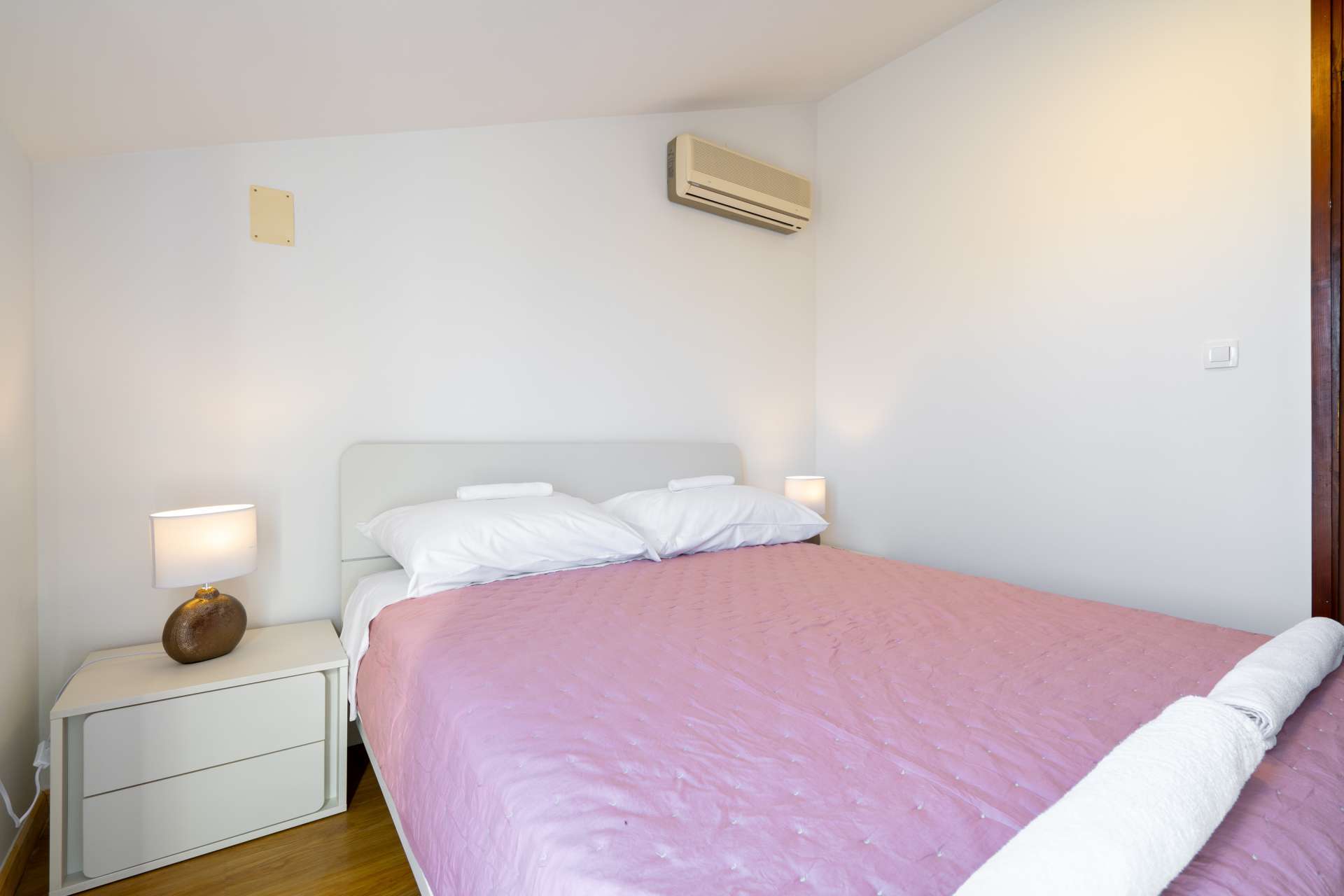 4* Charming Villa REA, Sv.Filp i Jakov