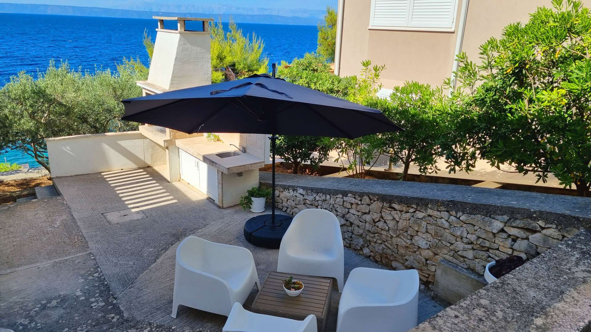 Beachfront Villa Dream with pool