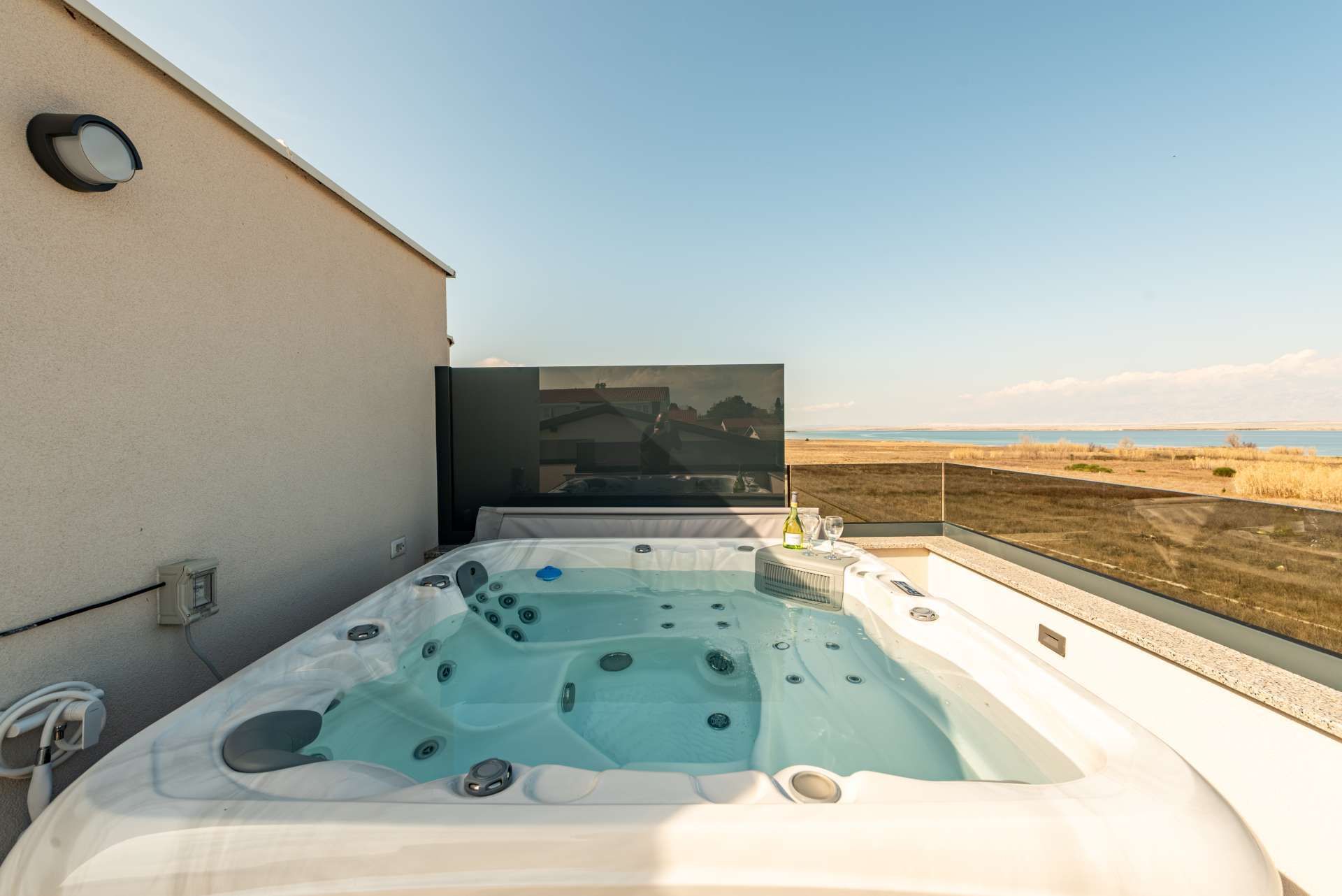 Seaview villa Mar with pool, jacuzzi and sauna