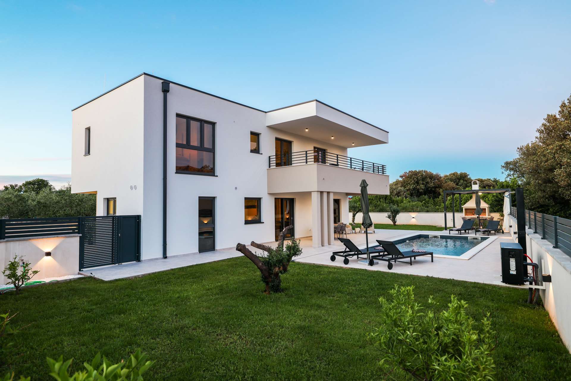Villa Arboria with heated pool